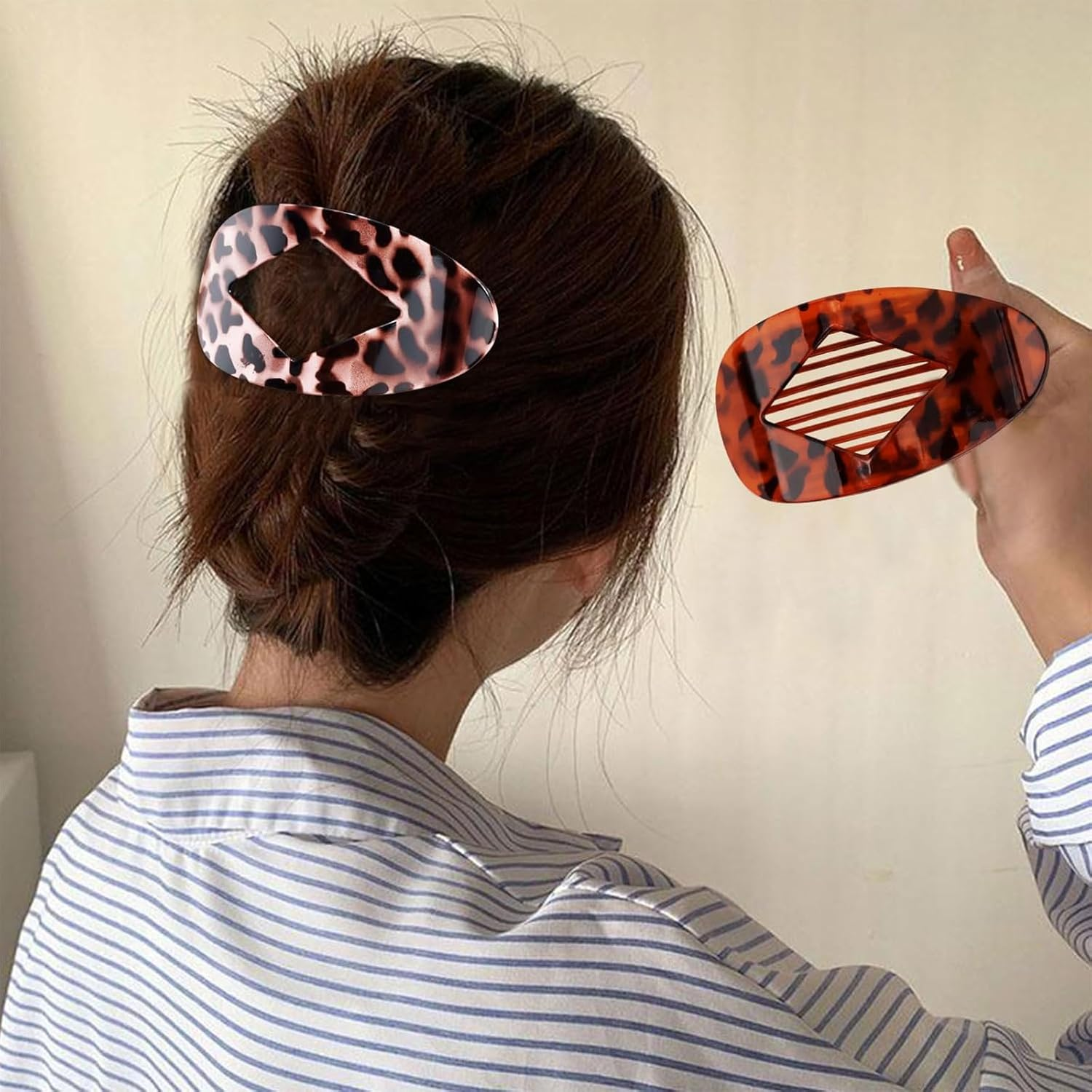 Muorruo 6 Pieces Leopard Print Flat round Hair Clips Oval Claw Clips for Thick Medium Thin Hair Non-Slip Hair Clips with Strong Hold Duck Bill Accessories image number 1