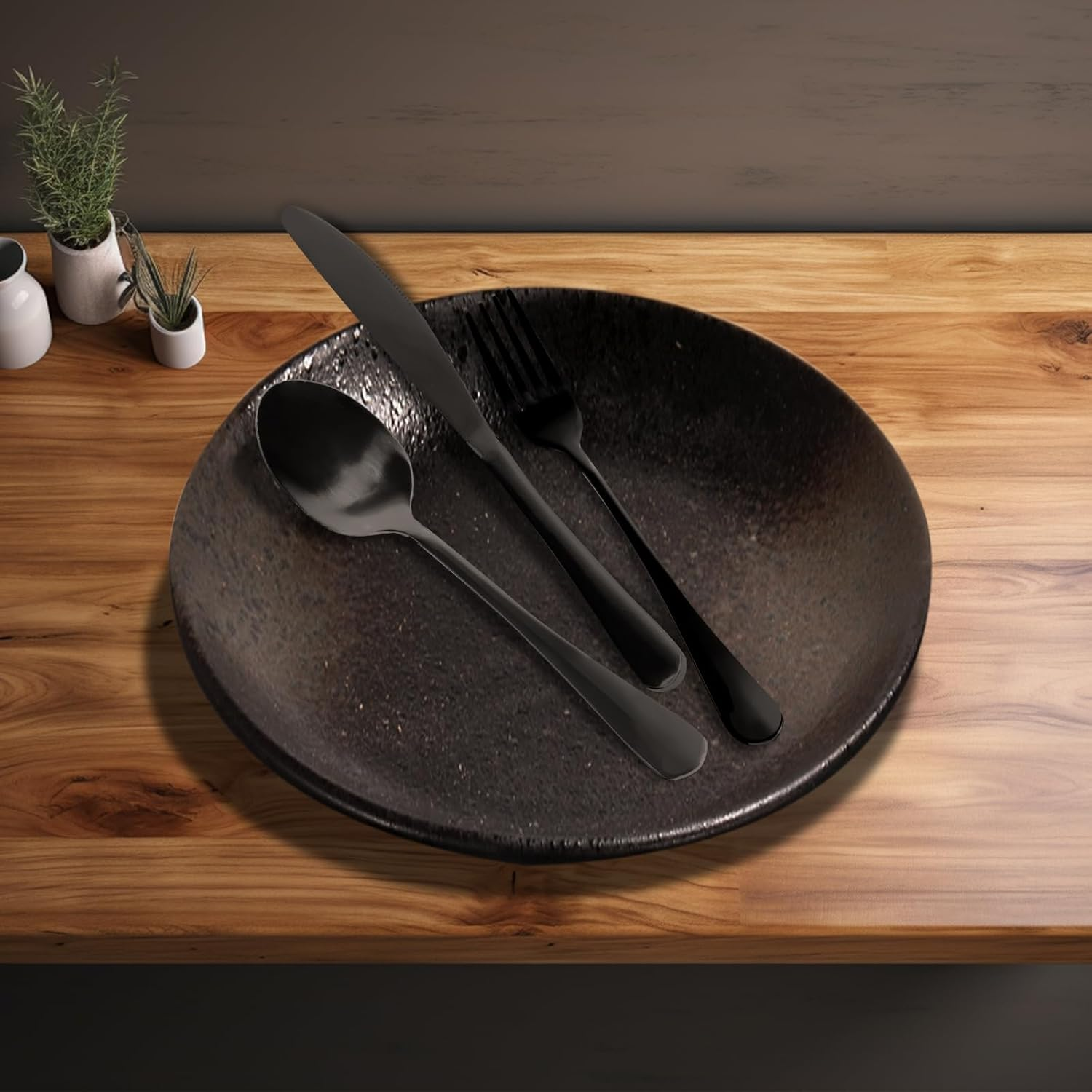 Portable Stainless Steel Flatware Set, 8-Piece Including Knife Fork Spoon Chopsticks Cleaning Brush Straws Portable Case, Stainless Steel Flatware Set （Black）