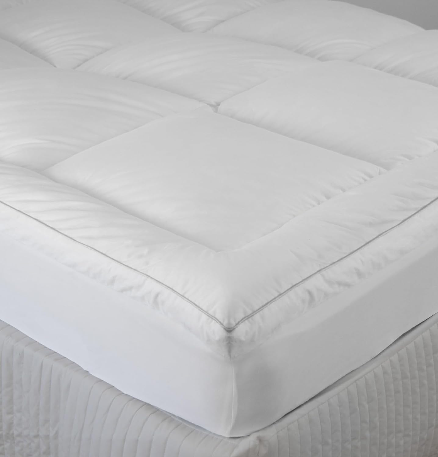 Ardor 2000GSM Standard Microfiber Mattress Topper, Single, White