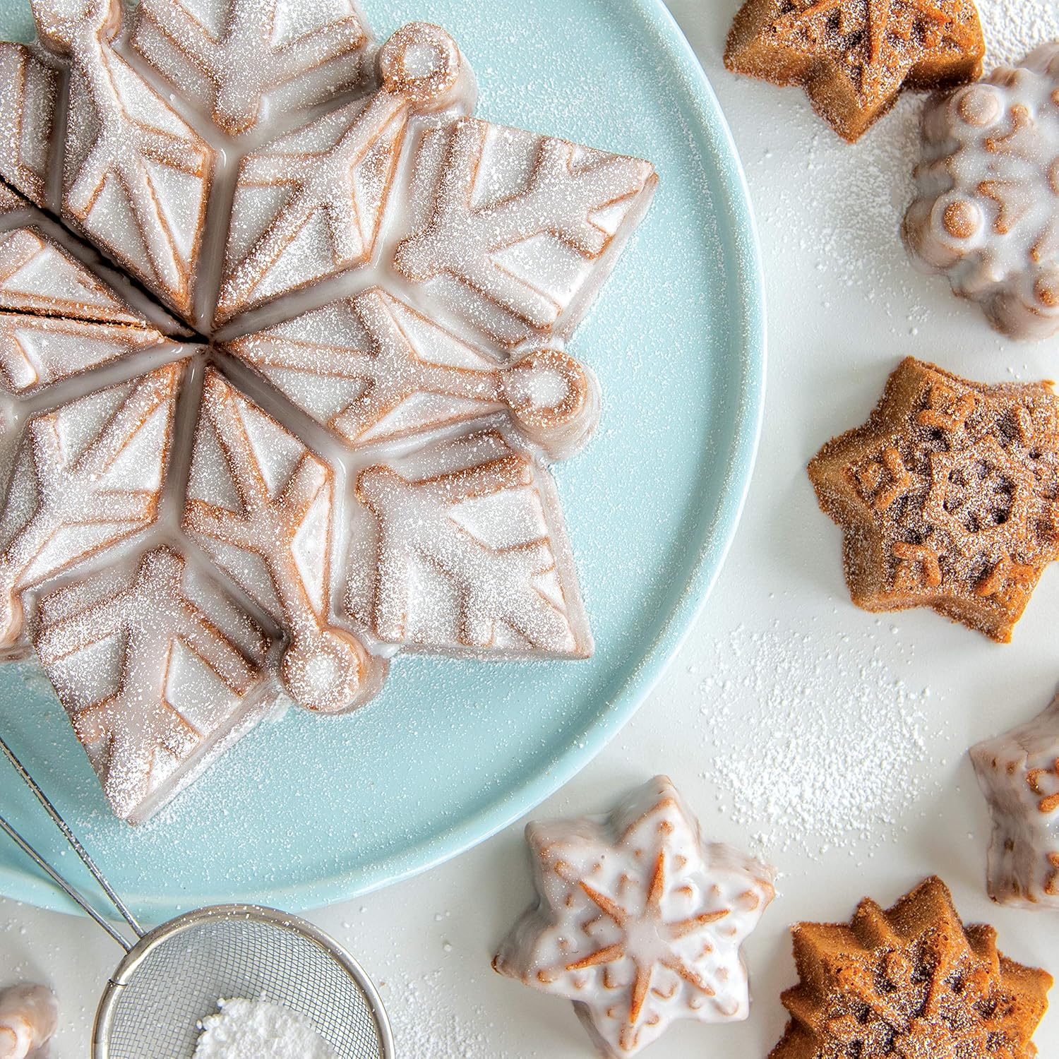 Nordic Ware Frozen Snowflake Cakelet Pan, Metallic image number 4