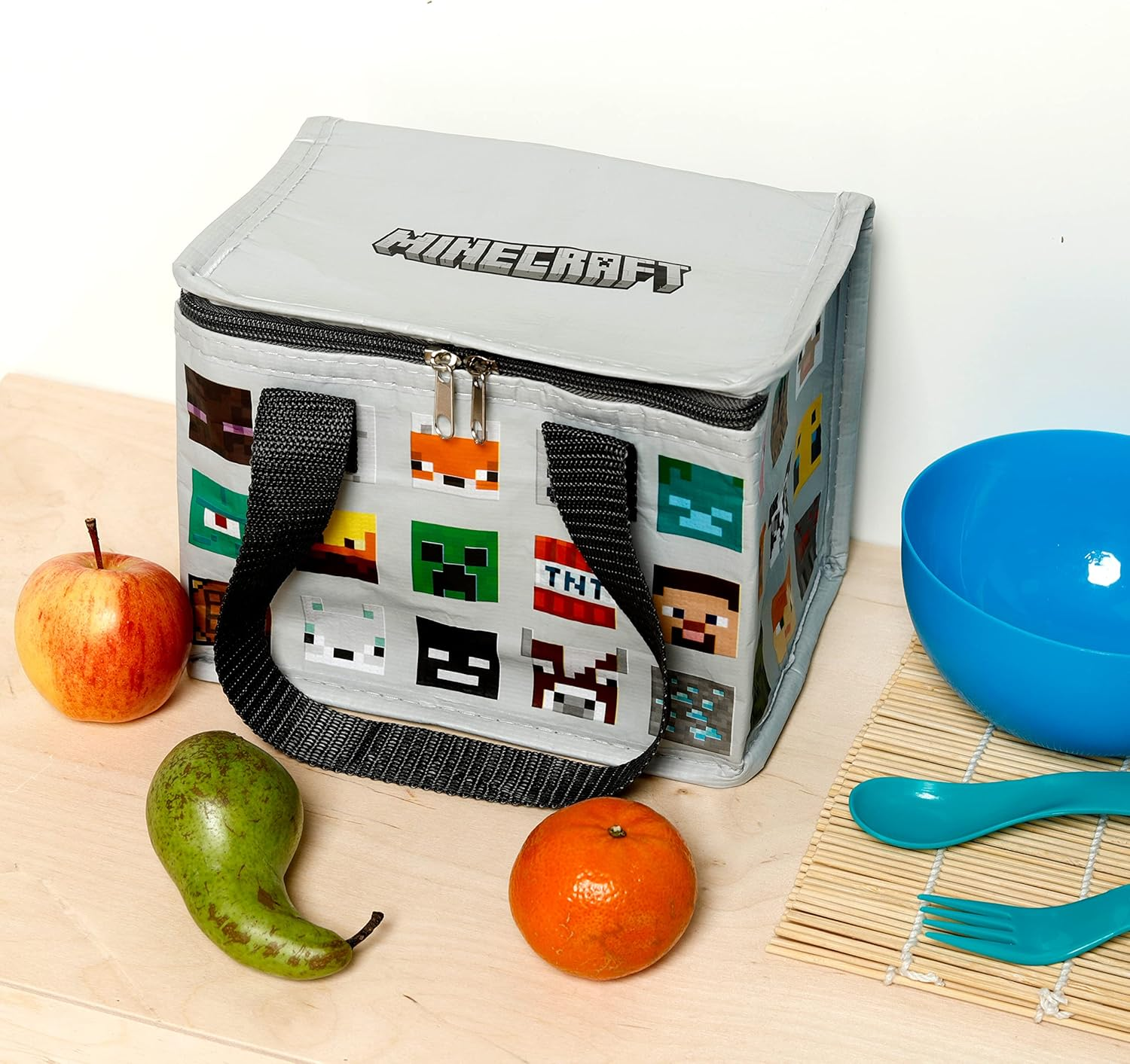 Puckator Cool Lunch Bag with Minecraft Faces Design Made Out of Recycled Plastic Bottles - Insulated Lunch Bag for Women Men Children - Lunch Box Bag for Work & School - Beach Picnic Accessories image number 4