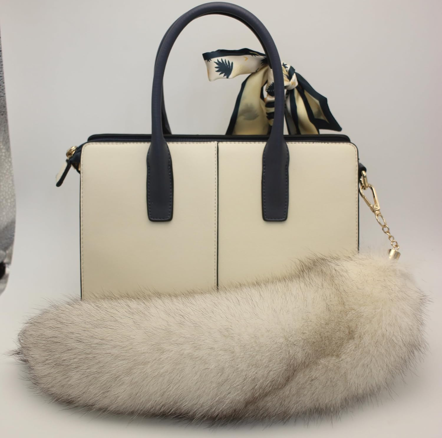 Huge Fluffy White Gray Fox Tail Fur Cosplay Toy Hook Handbag Accessery image number 4