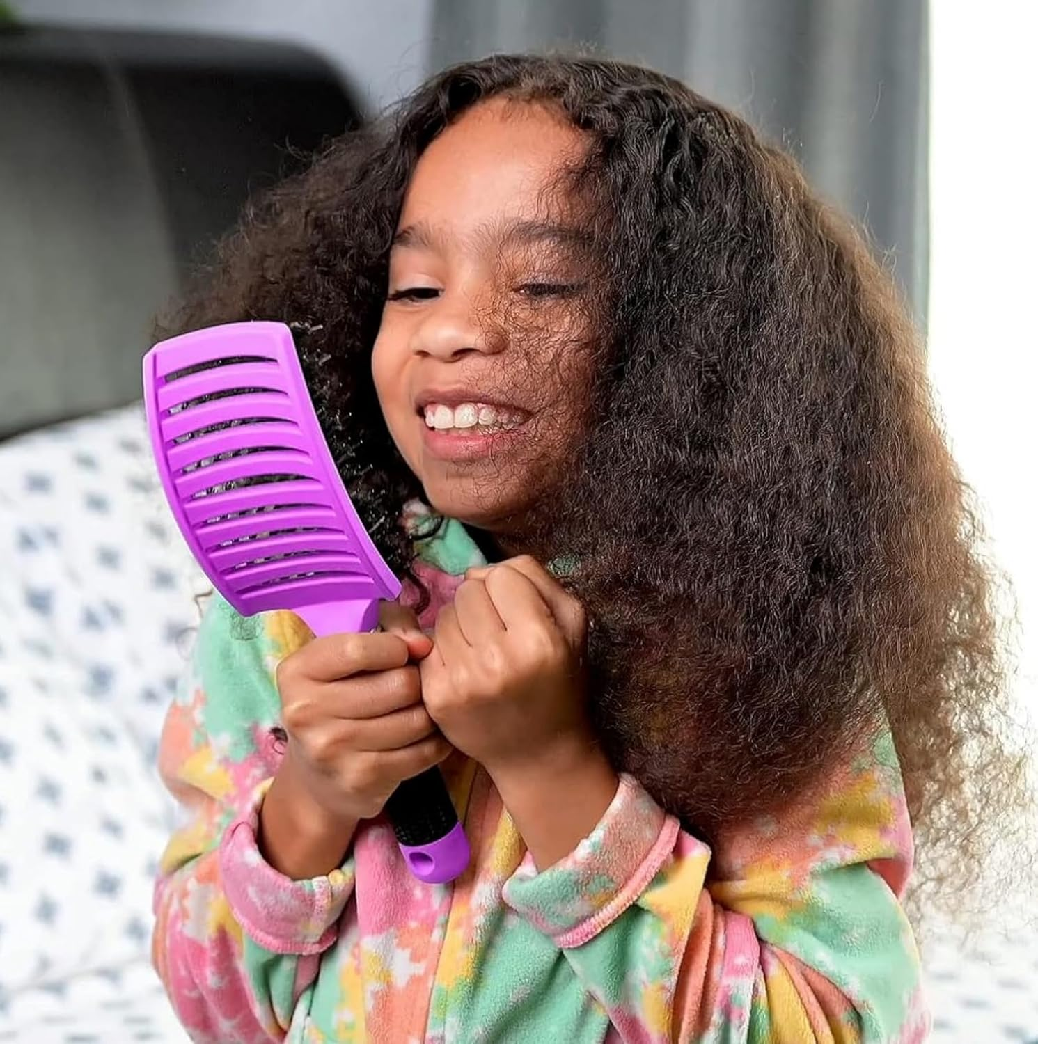 Hairbrush, Magical Brush Detangler, Detangler Bristle Nylon Hairbrush, Curved and Vented Detangling Hair Brush (Color : Purple-A) image number 2