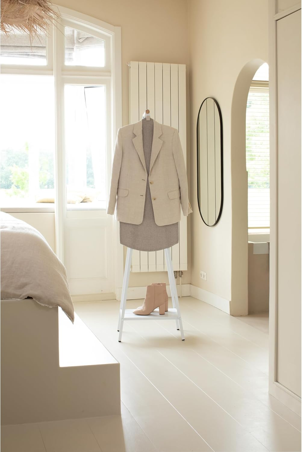 Brabantia - Linn Steam Board - Removable Steamer Accessory for Linn Rack - Heat Resistant Surface - Easier Steaming with Handheld Steamers - Space Saving - Home Accessory - 38 Inches - Gray image number 6