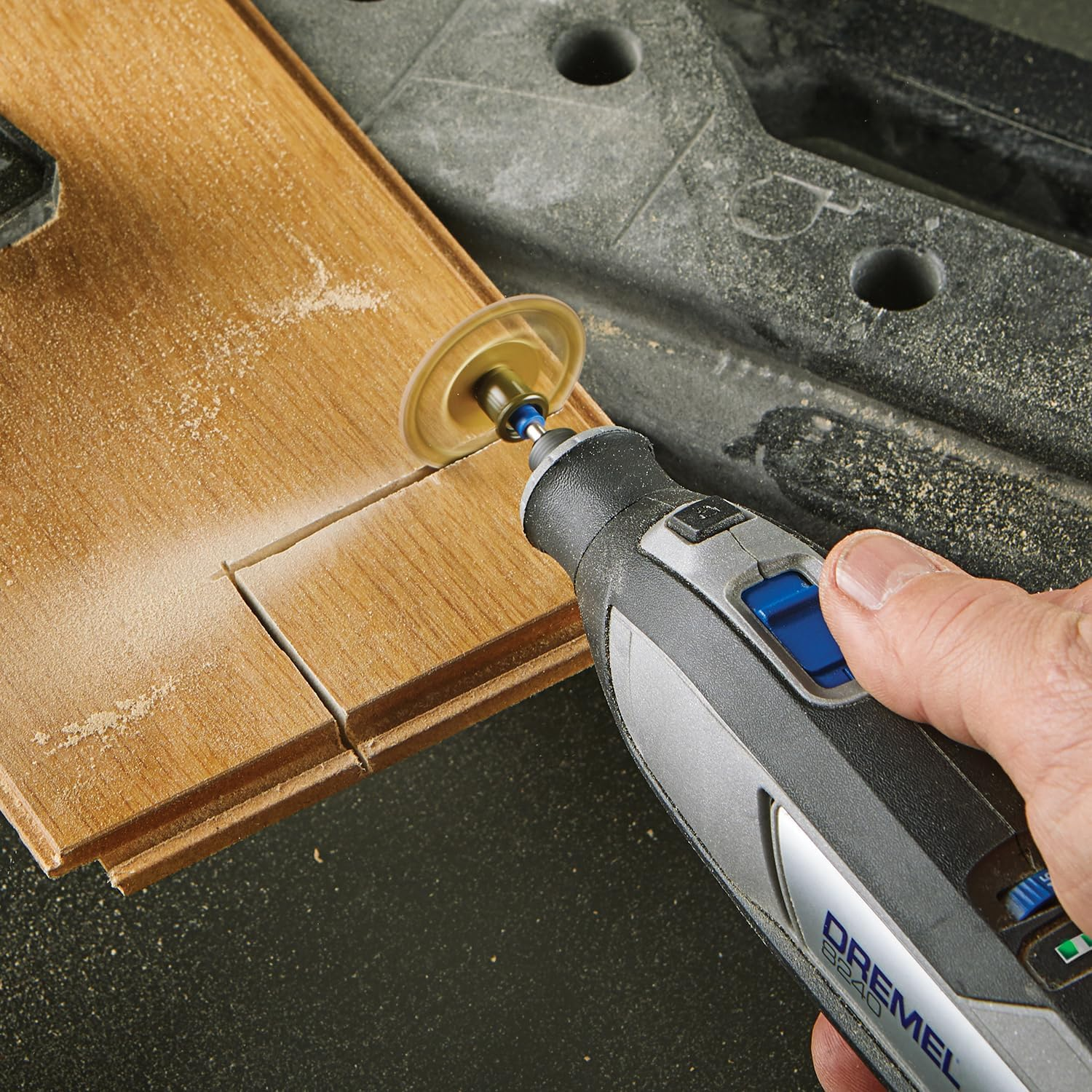 Dremel 8240 Cordless Rotary Tool 12V, Multitool Kit with 5 Accessories, Variable Speed 5,000-35,000 RPM (2024 New Model) image number 5