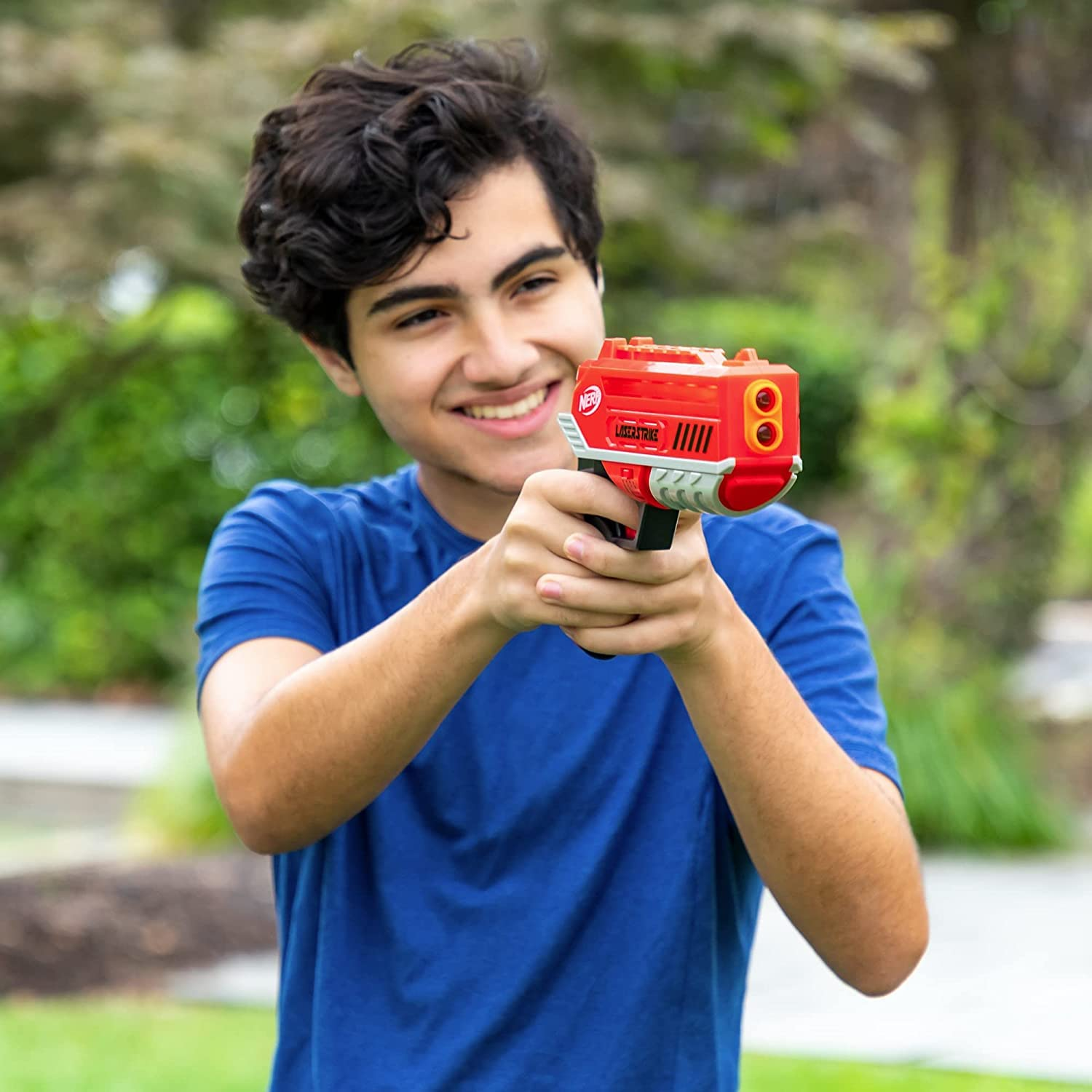 Laser Strike 4 Player Laser Tag Game Pack Complete with 4 300Ft Range Blasters & 4 Holsters - Indoor or Outdoor Play Arcade Games, Toys for Kids & Family image number 2