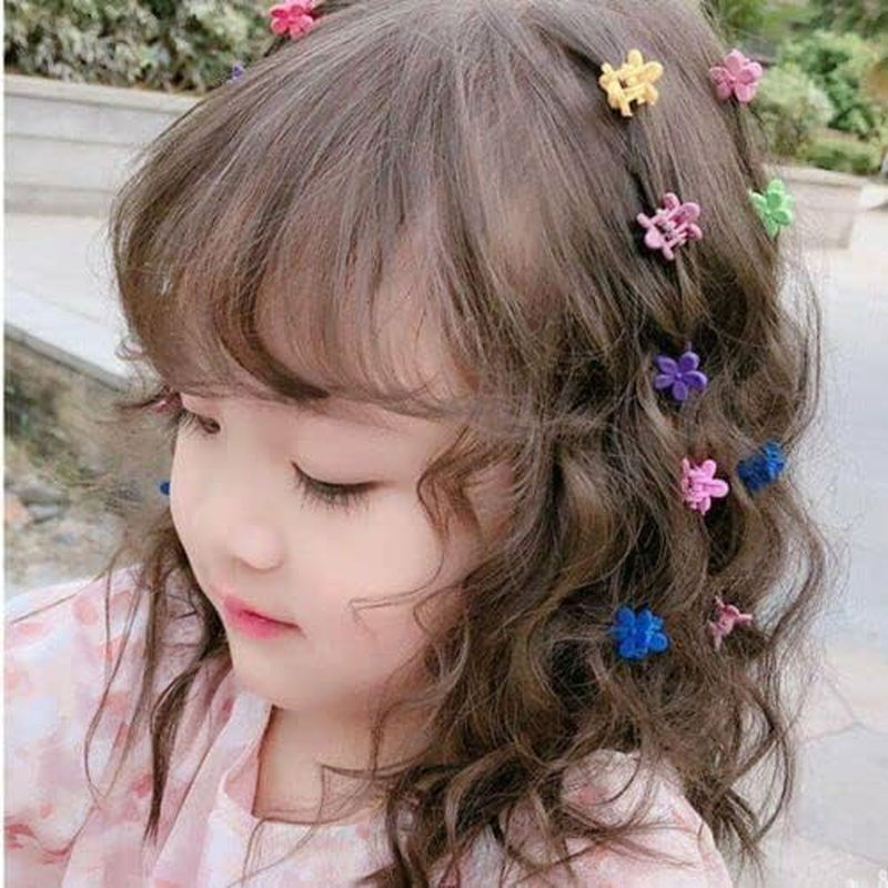 100 Pcs Mini Colorful Hair Claw Clips,Colorful Plastic Mini Hair Claw Clips Flower Hair Bangs Pin Girl Hair Accessories Clips(Random Color) image number 6