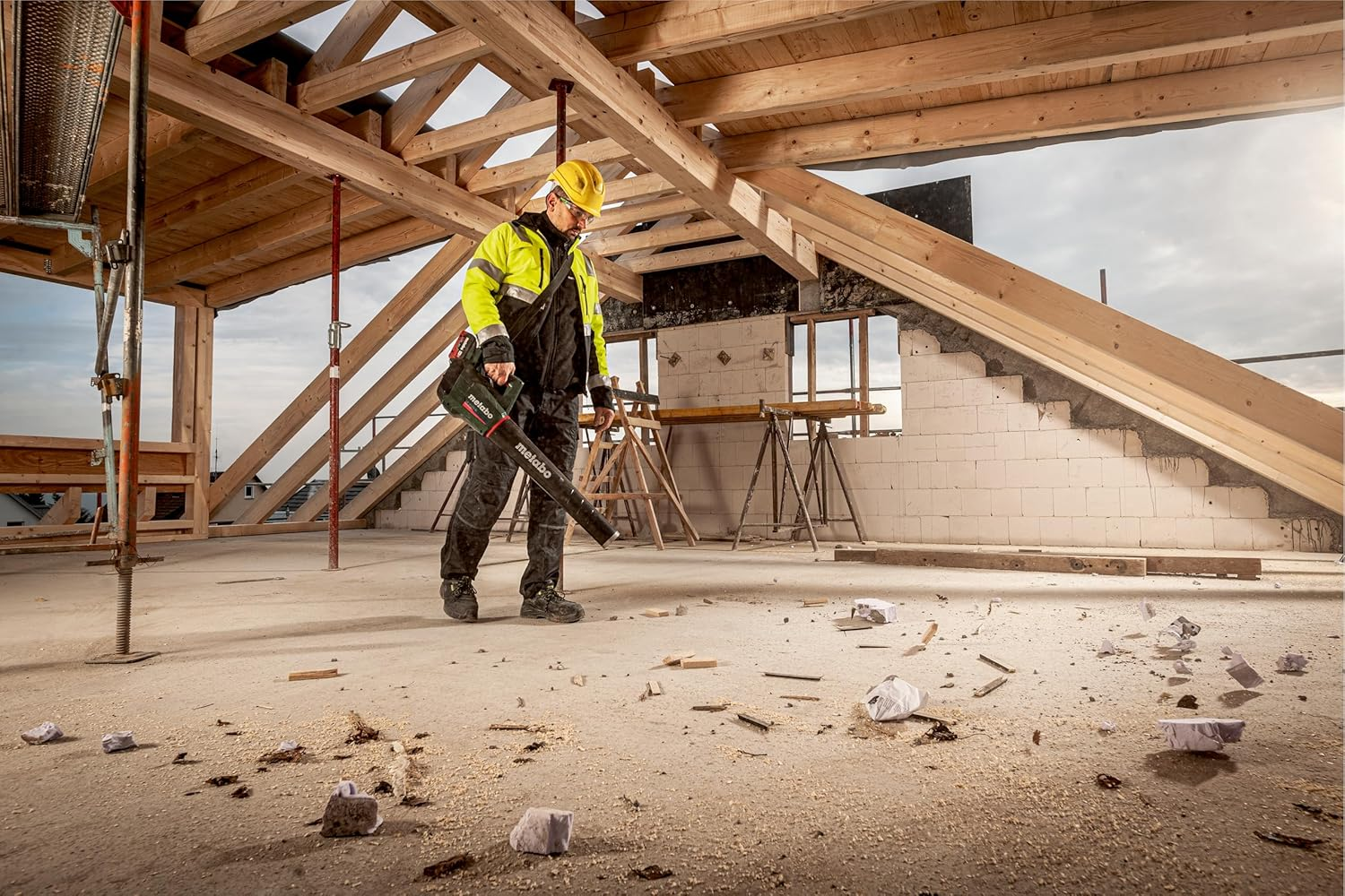 Metabo 18 V 150 Km/H Brushless Leaf Blower (Skin Only) image number 3