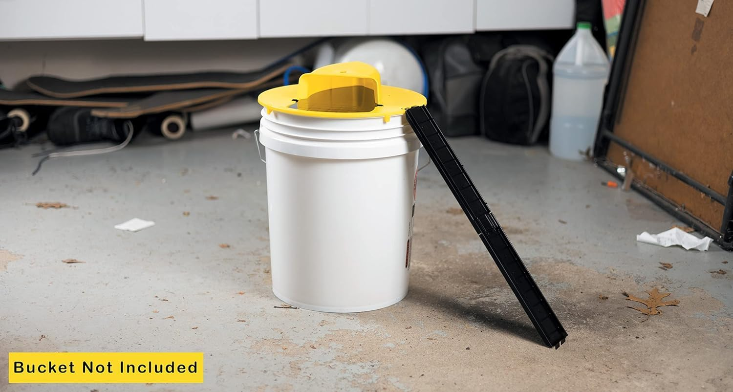 Liyquint Automatic Reset Mouse Trap Bucket Lid - Humane Multi-Trap for Rats/Mice, Indoor/Outdoor Rodent Trap, No See Kill, Fits 5 Gallon Bucket (Yellow) image number 4