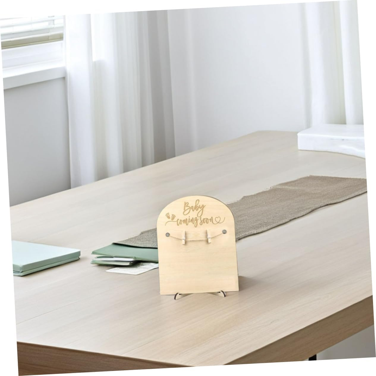 JEWEDECO 2Sets Wooden Memorial Cards Newborn Commemorative Plaque Stand and Clips for Announcement Card Congrats Nursery Wall Decor Boy Gifts Girl Milestone Shower Gifts