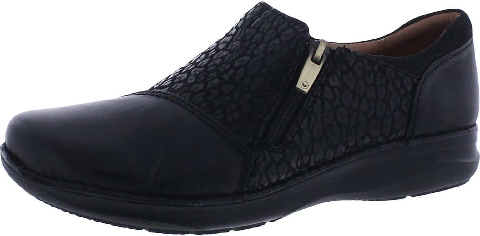 Clarks Appley Zip