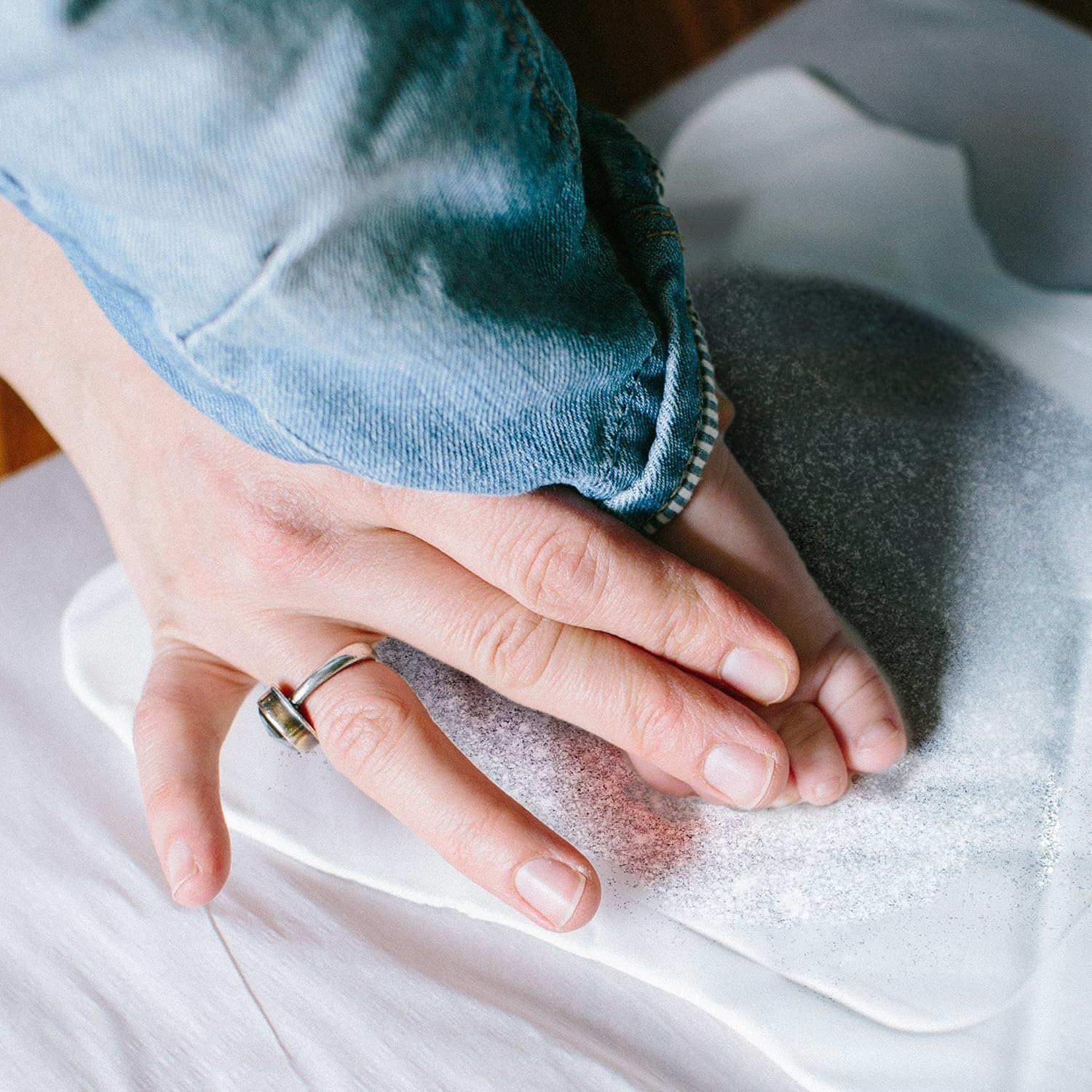 Pearhead Babyprints Handprint or Footprint Holiday Glitter Ornament image number 6