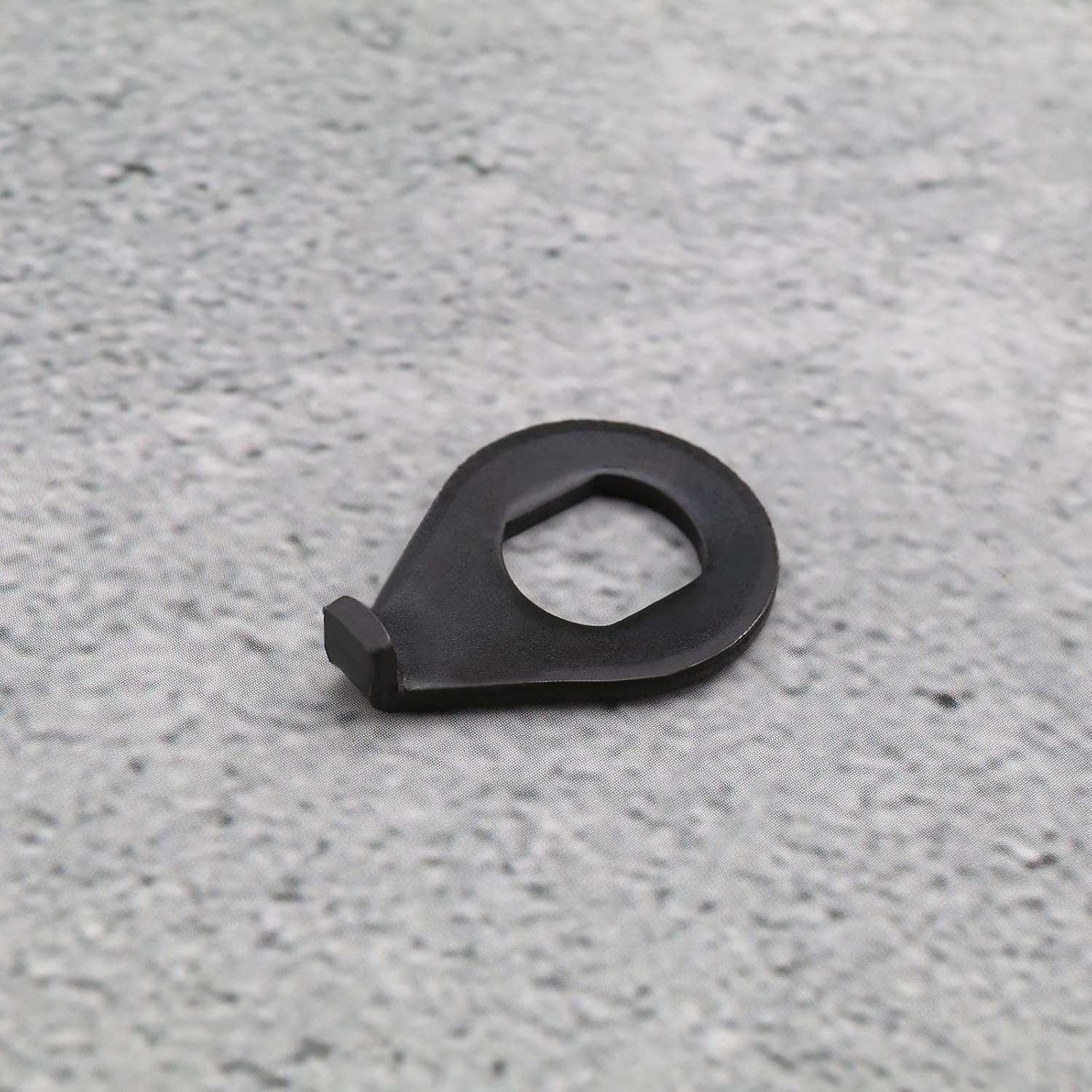 SING F LTD 12Pcs M8 M10 Bike Wheel Hub Hook Washer Gasket Metal Bicycle Hub Retaining Clip Safety Washer Bicycle Safety Security Front Wheel Hub Washer Safety Washers