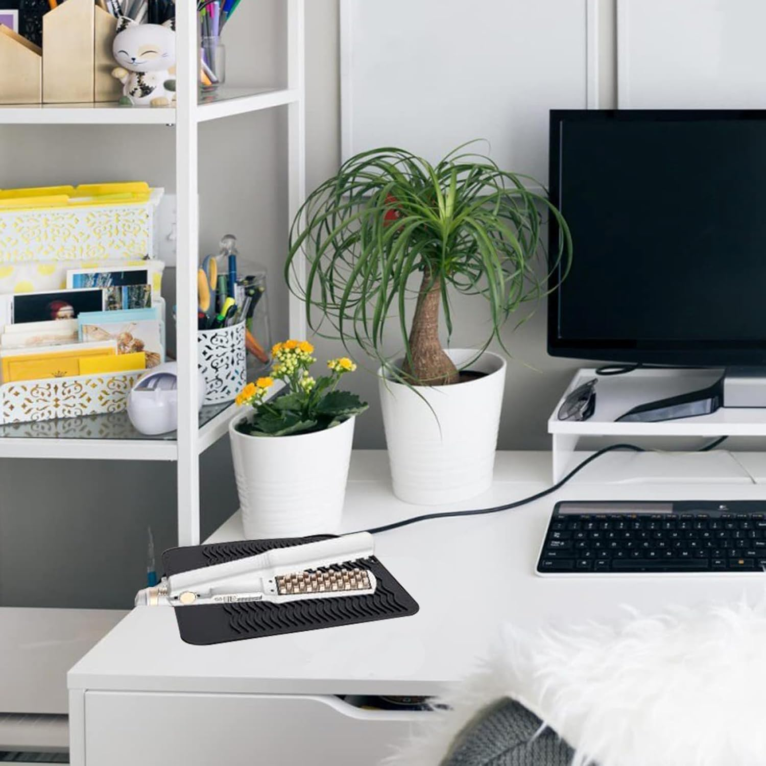 ZXCHOME Heat-Resistant Silicone Mat Bag, Mat Cover for Curling Irons, Hair Straighteners, Straighteners and Other Hot Hair Tools, Black