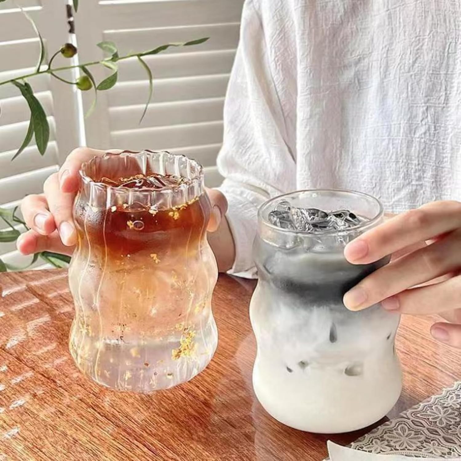 Vintage Ribbed Glass Drinking Cups, Wave Design, 530ML Capacity, 2 Pack Set for Coffee, Tea, Juice, Cocktails, Clear Glass with Curved Shape, 12.5Cm Height image number 2