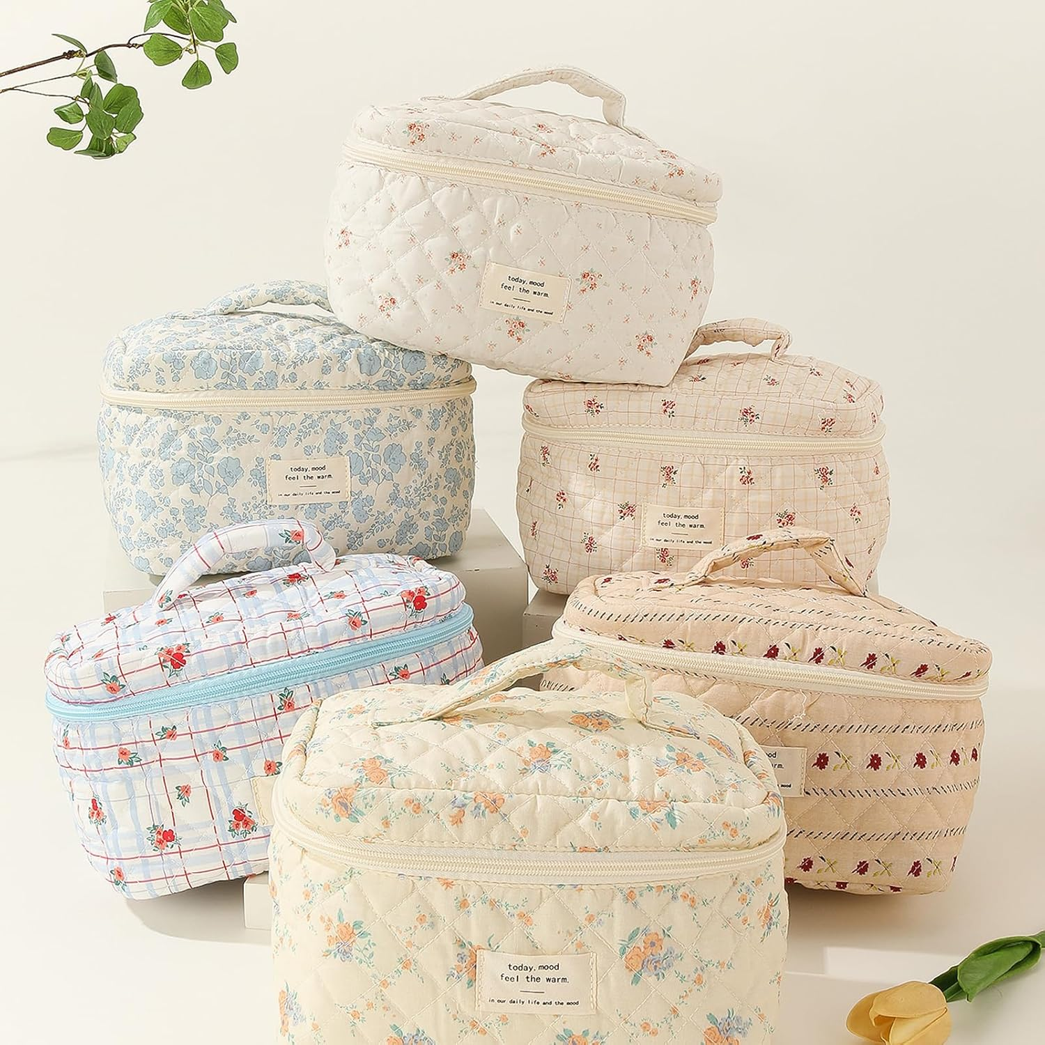 Cessfle Large Capacity Travel Cosmetic Bag Cotton Quilted Makeup Bag Cute Flower Makeup Bag Coquette Aesthetic Cosmetic Bag Large Floral Toiletry Bag for Women&hellip;, 9.75*6.24*6.24In - 01-3 Pcs image number 5