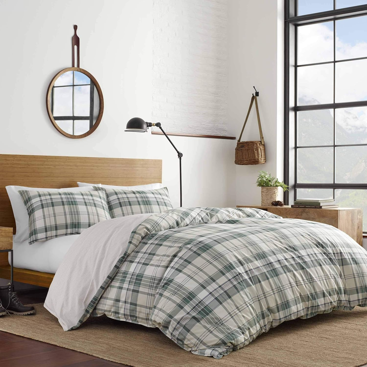 Eddie Bauer - Twin Duvet Cover Set, Cotton Reversible Bedding with Matching Sham, Plaid Home Decor for All Seasons (Timbers Evergreen, Twin) image number 4