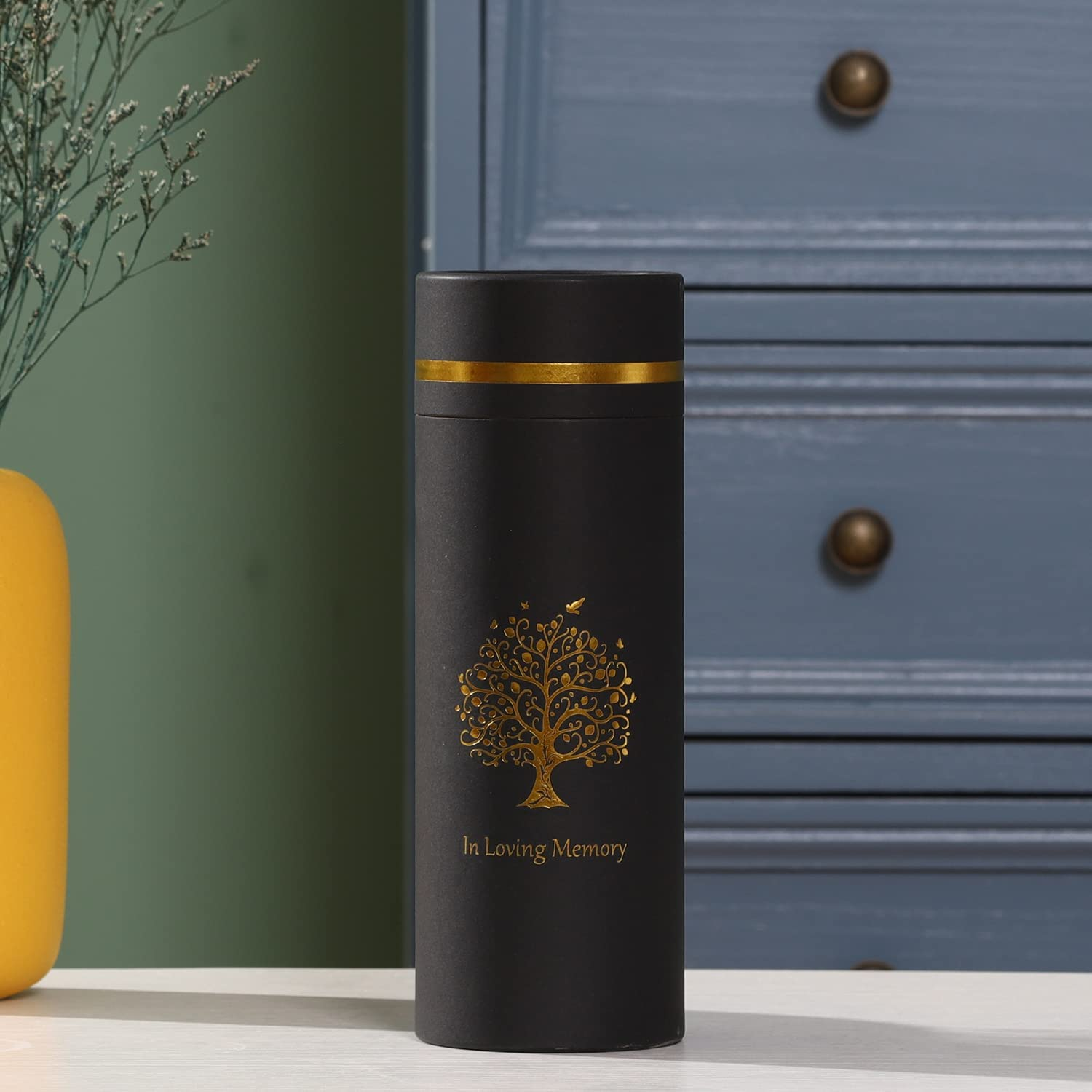 Eco Scattering Urn &ndash; Biodegradable Scatter Tube for Ashes - Cremation Urn for Human Ashes - Urns for Ashes Male Female (Set of 1, Black Tree)