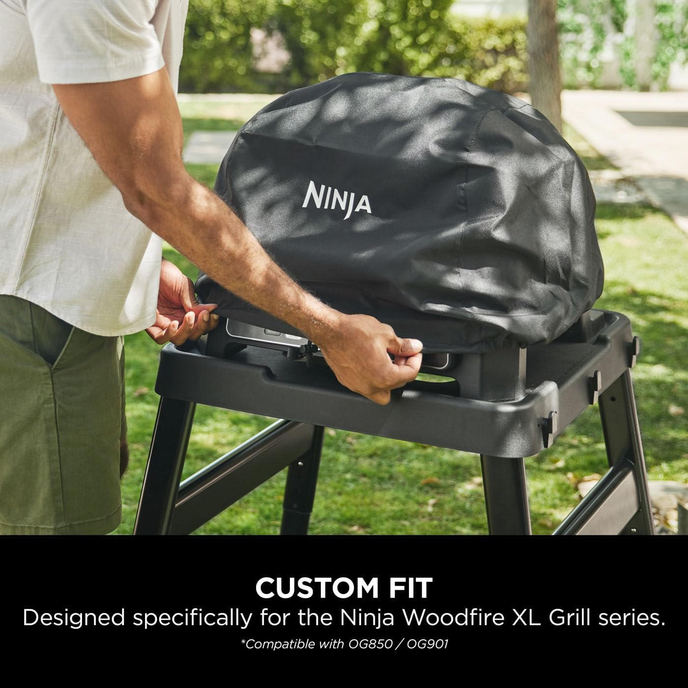 Ninja Woodfire XL Grill Cover, Anti-Fade Weather Resistant BBQ Cover with Drawstring, Official Accessory, Compatible with Ninja Woodfire XL BBQ Grill OG850 / OG901, Black, XSKOGXLCVREU image number 2
