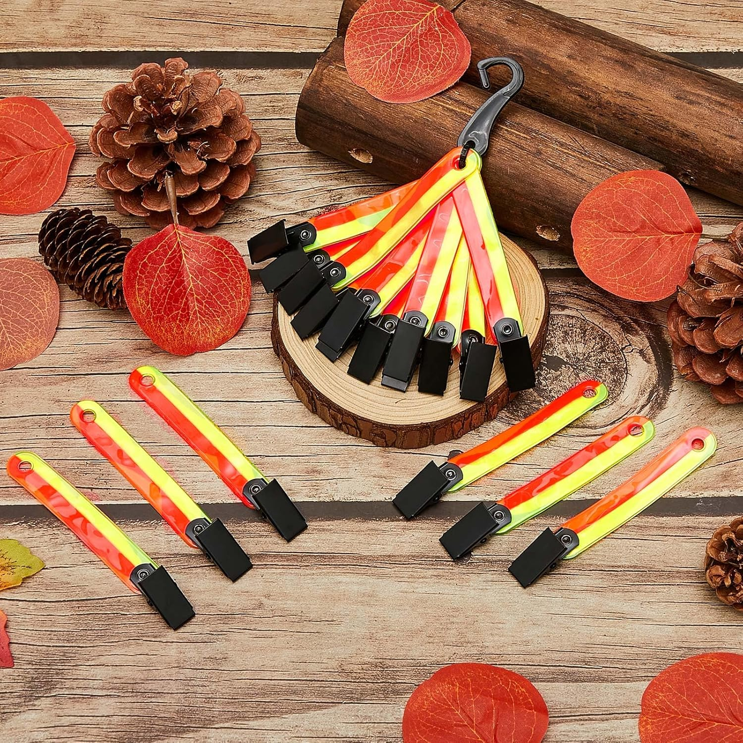 High Visibility Trail Markers for Tree Reflective Trail Markers Trail Markers with Clips Hunting Reflector Trail Markers for Tree Stand Hunting Outdoor Hiking Hunting Camping image number 3