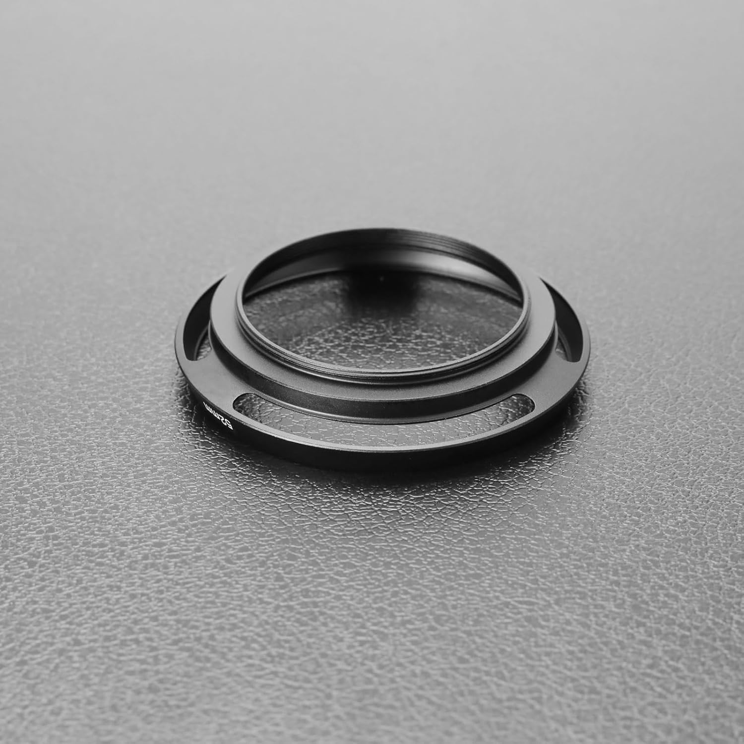 LT Easiyl 52Mm Lens Hood Compatible with FUJINON Xc15-45Mm F3.5-5.6 OIS PZ Lens Compatible with Fuji Fujifilm X-A5 X-T100 Clear Hole 49Mm, Black image number 6