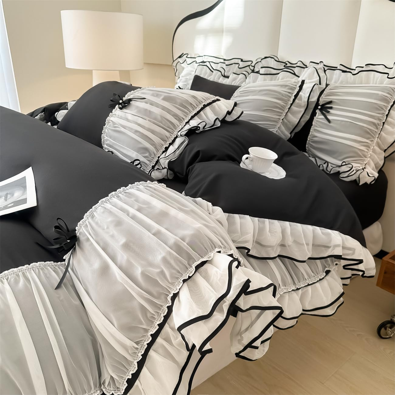 IHOUSTRIY Cream Duvet Cover Queen Size, Ruffle Beddding Set with Bowtie, 3 Pieces Comforter Cover Set with Zipper Closure, Girl Bedding with Pillowcase - Cream Yellow, Queen