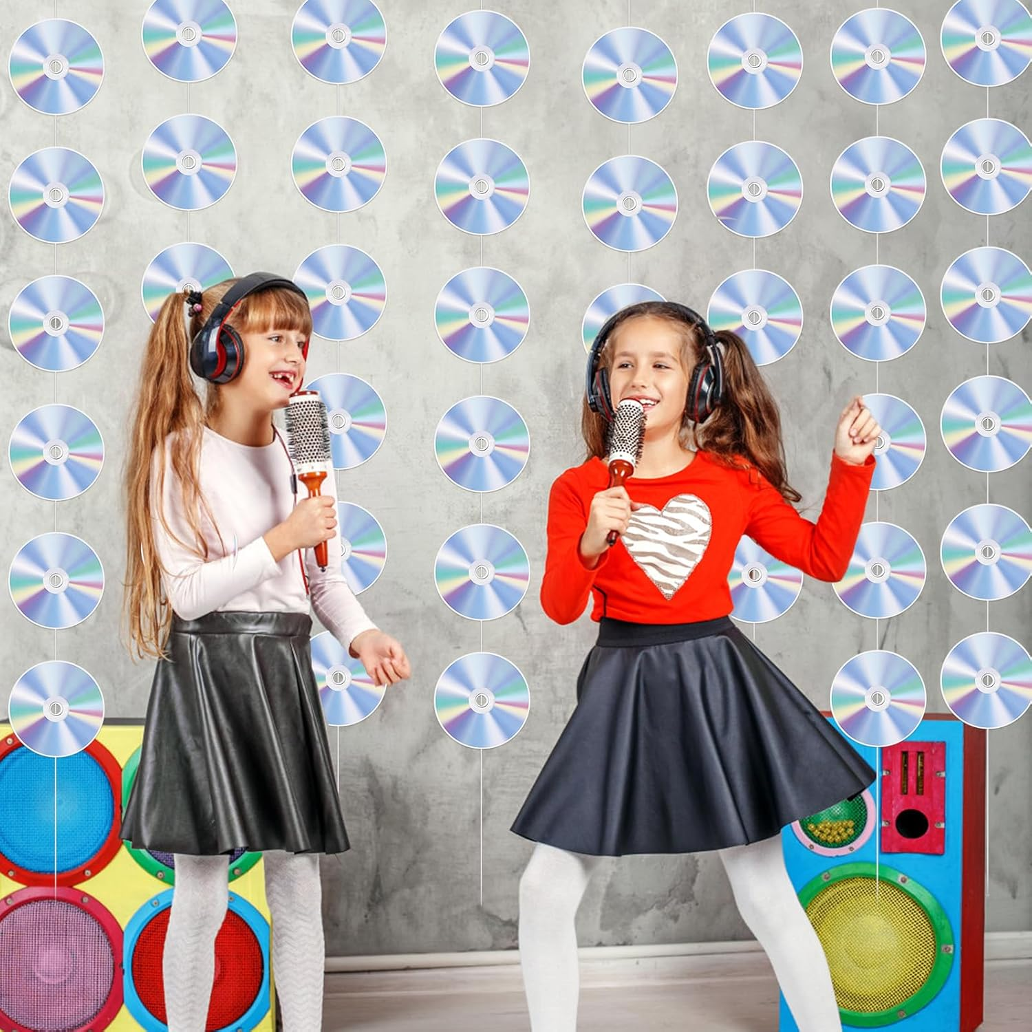 8Pcs 90'S Party Decorations, Retro CD Cutout Hanging Banner 2000S Music Themed Party Decoration Vintage Garlands for Y2K Disco Decades Party Birthday Party Supplies