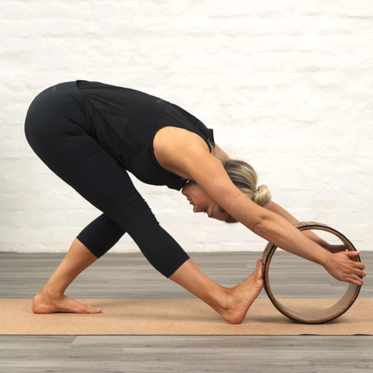 Myga Yoga Wheel - Exercise Prop Great for Back Pain, Yoga Poses, Pilates, Stretches, Backbend Inversions and Bridge Position - Improves Flexibility, Balance and Core Strength - Choice of Design image number 1