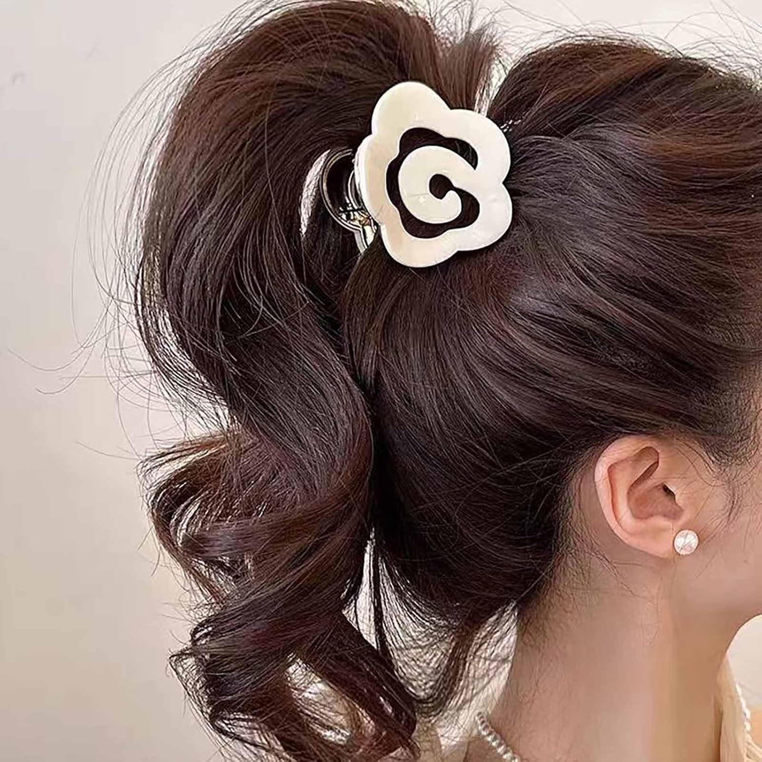 Inateannal Flower Claw Hair Clips Matte Flower Hair Clips White Medium Hair Clip Plastic Thick Hair Non-Slip Strong Hold Claw Camellia Hair Accessories image number 6