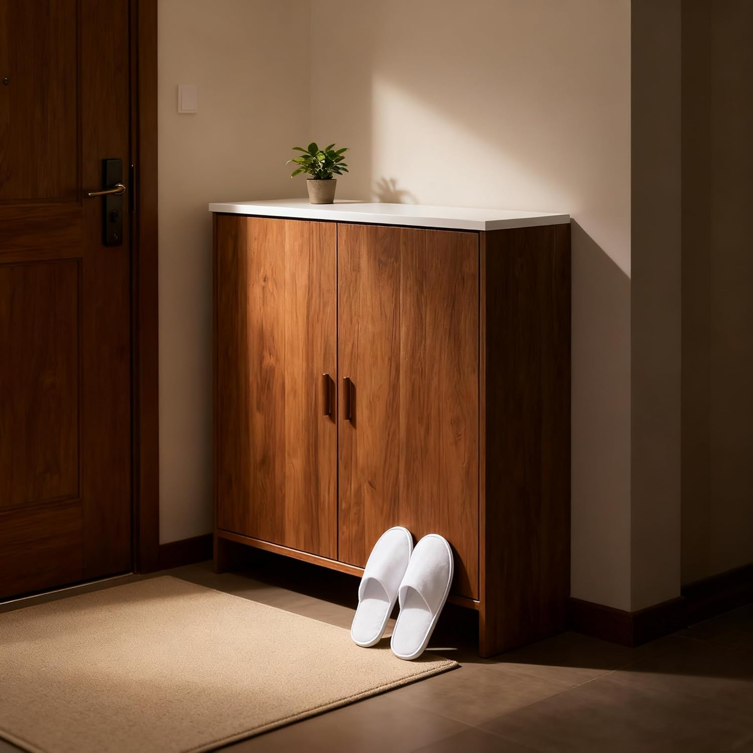 UINOFER 10 Pairs Spa Slippers, Disposable Hotel Cotton Velvet Closed Toe Slippers for Home, Bedroom, Bathroom, Indoor, Hotel or Commercial Use image number 1