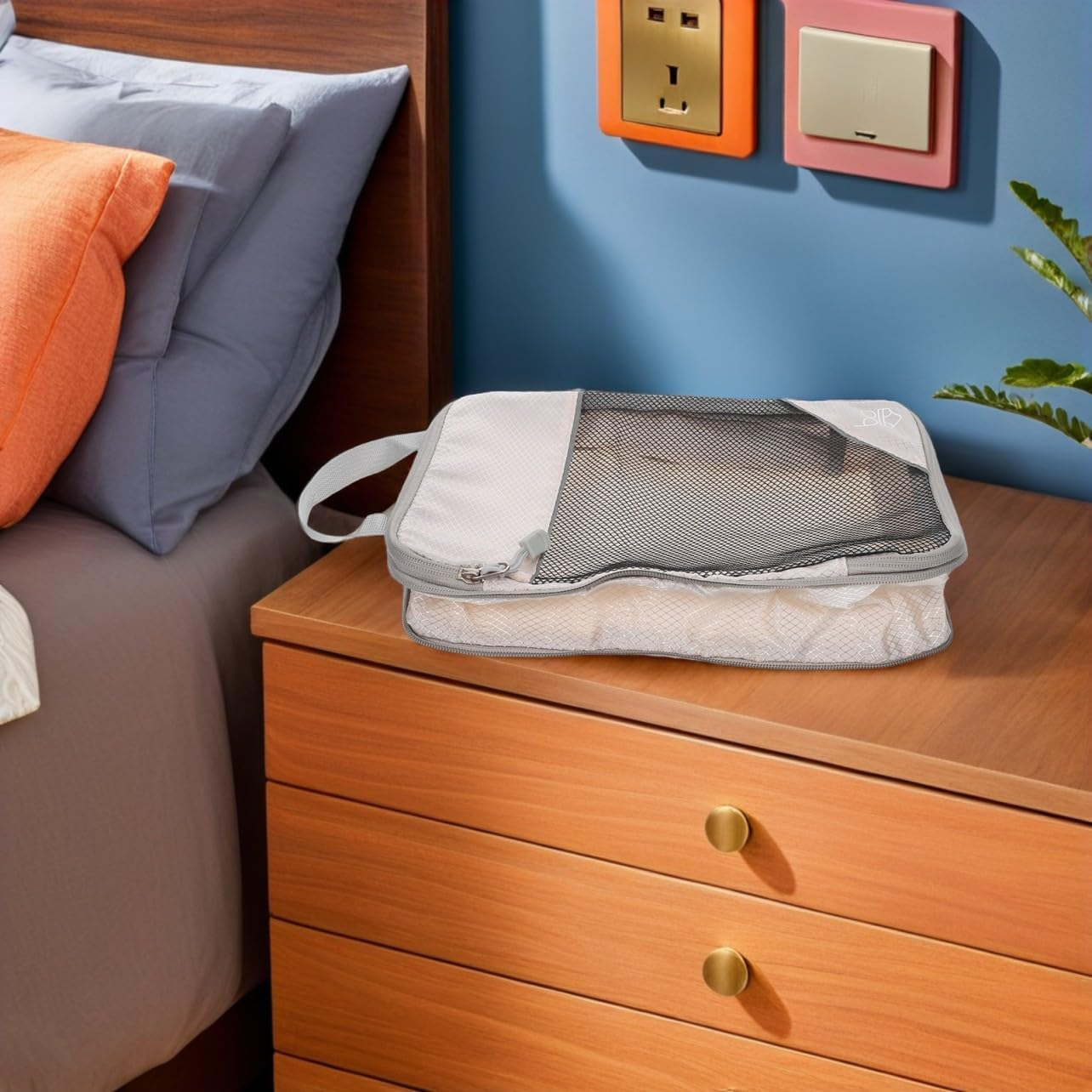 ORFOFE 3PCS Travel Compression Packing Cubes for Women Space-Saving Lightweight Luggage Organizers Self-Compressible Storage Bags for Clothes Shoes Accessories image number 6