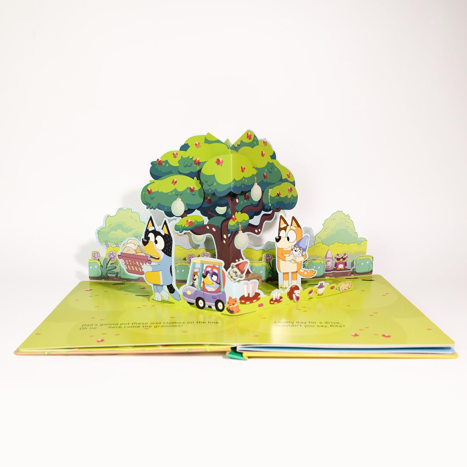 Bluey: Big Pop-Up Book: a Fun Pop-Up Adventure Full of Bluey Surprises! image number 1