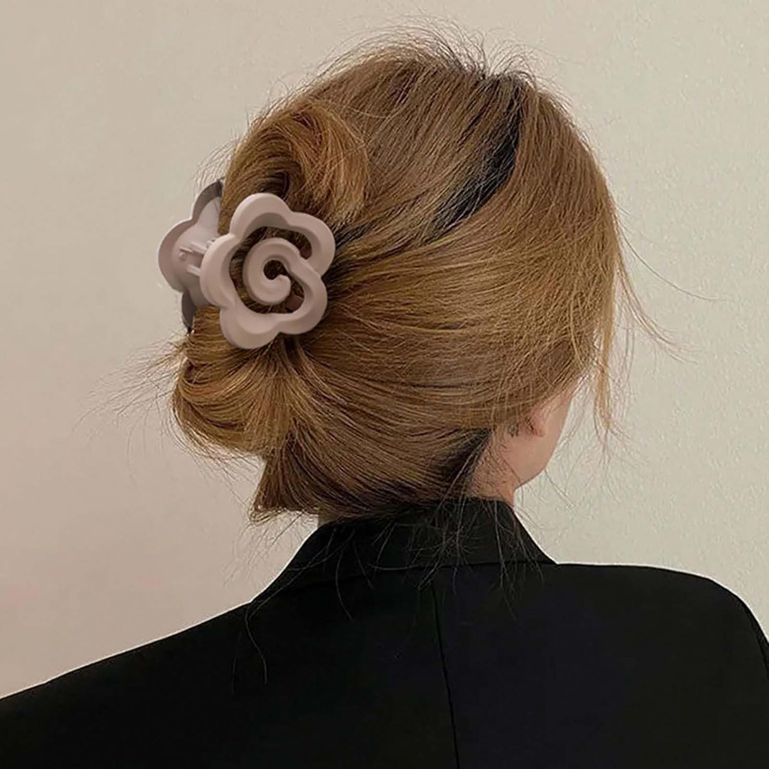 Inateannal Flower Claw Hair Clips Matte Flower Hair Clips White Medium Hair Clip Plastic Thick Hair Non-Slip Strong Hold Claw Camellia Hair Accessories image number 3