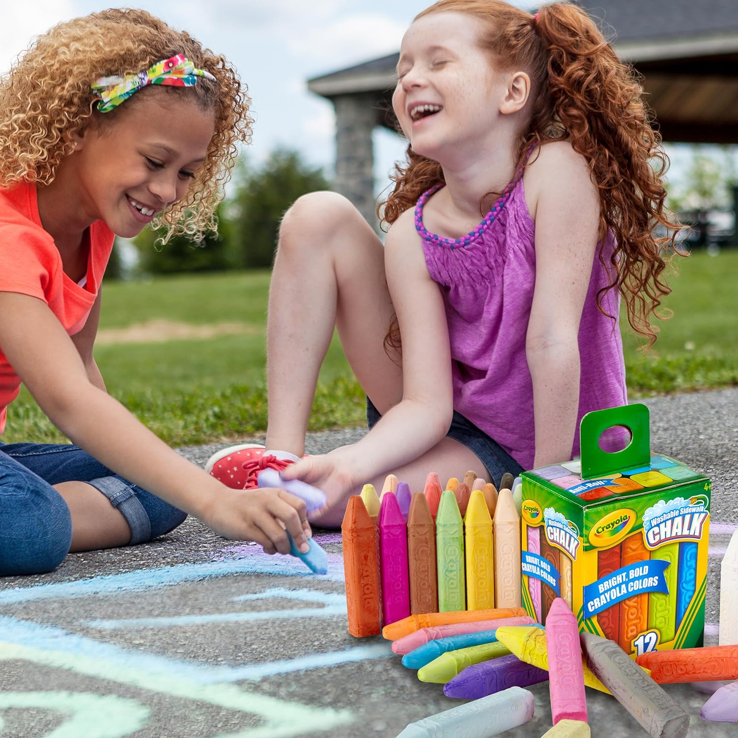 Crayola 12 Washable Sidewalk Chalks, Outdoor Toys for Kids, Bright Colours, Non-Toxic, Creative Play Outside image number 1