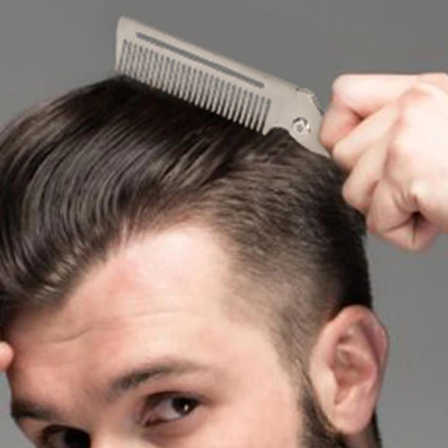 Lyanny Folding Comb for Men, Portable Stainless Steel Comb, Pocket Hairbrush for Men, Hair Straightener for Everyday Grooming Styling, Beard or Mustache image number 2