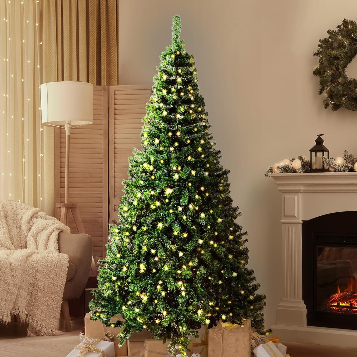 Tinseltown LED Christmas Tree with 1050 Tips 2.1M/7Ft Xmas Trees Home Christmas Decoration Green image number 1