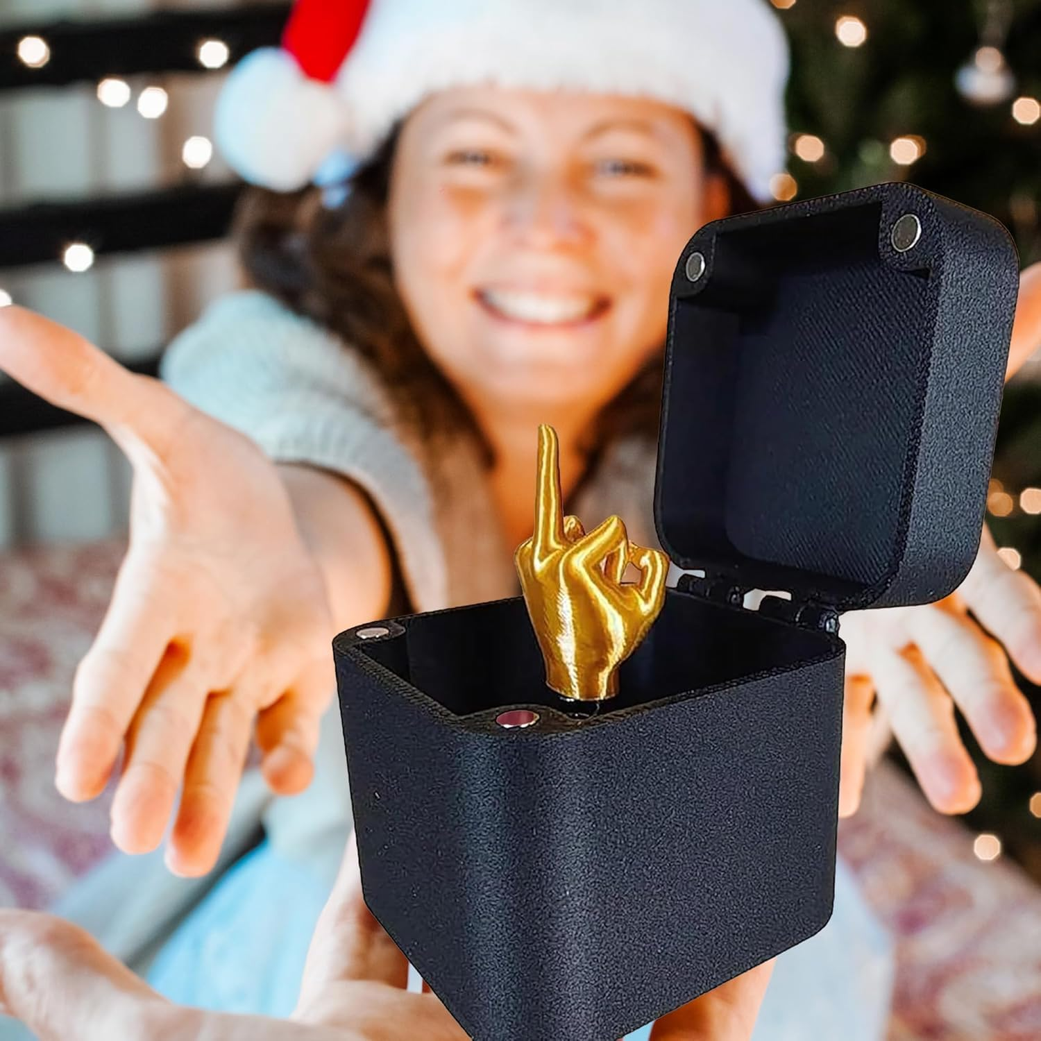 Mi-Ddle Finger in a Box, Middle Finger Surprise Box, Novelty Prank Gift Box, Christmas Funny Prank Gifts, for Office Desk Decor Home Decor (A) image number 3