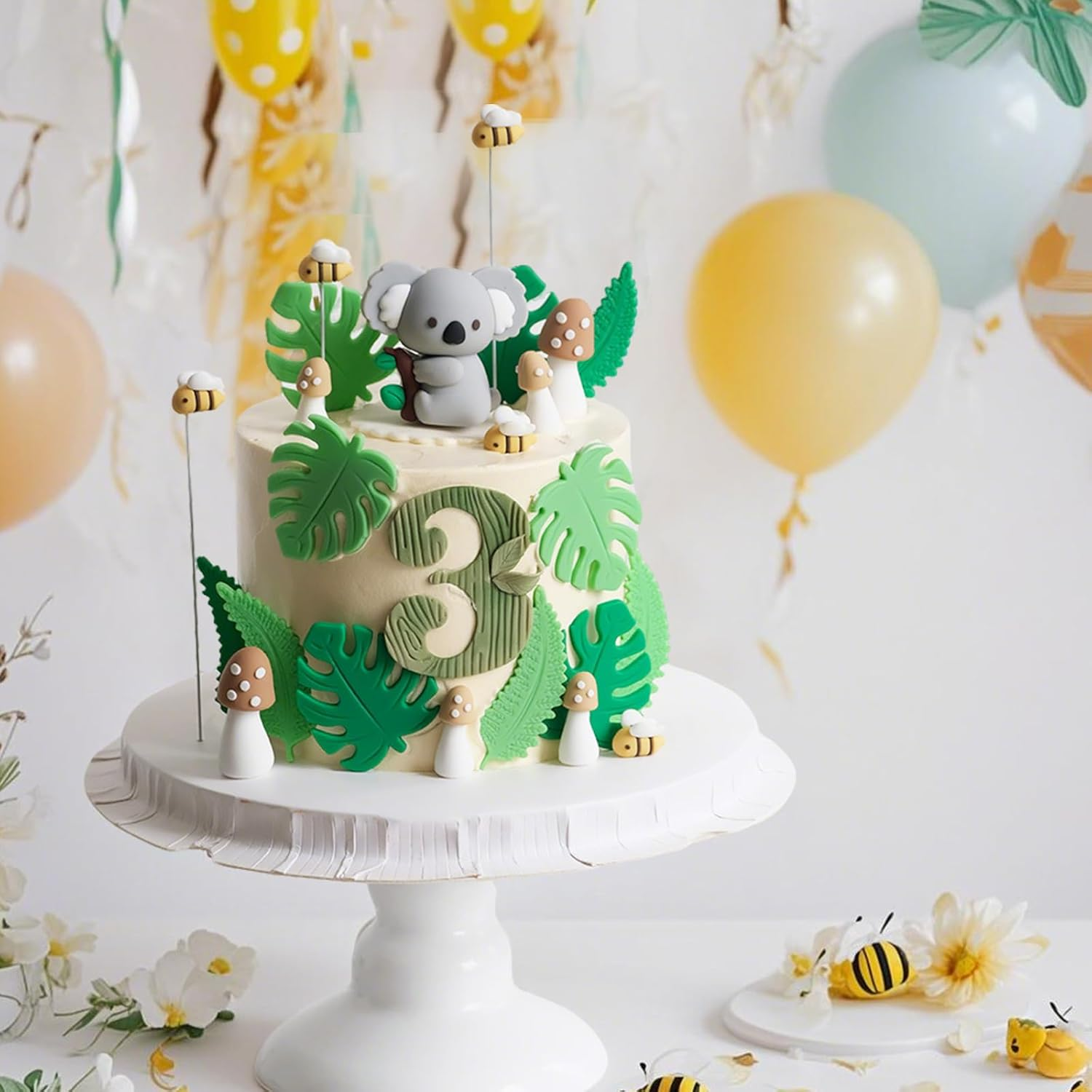 Homiliky Jungle Animal Cake Decorations - Wild Animal Cake Toppers with Koala, Bee or Bear for Kids Birthday Party, Cupcake Toppers for Jungle Theme Party Supplies (Green) image number 2