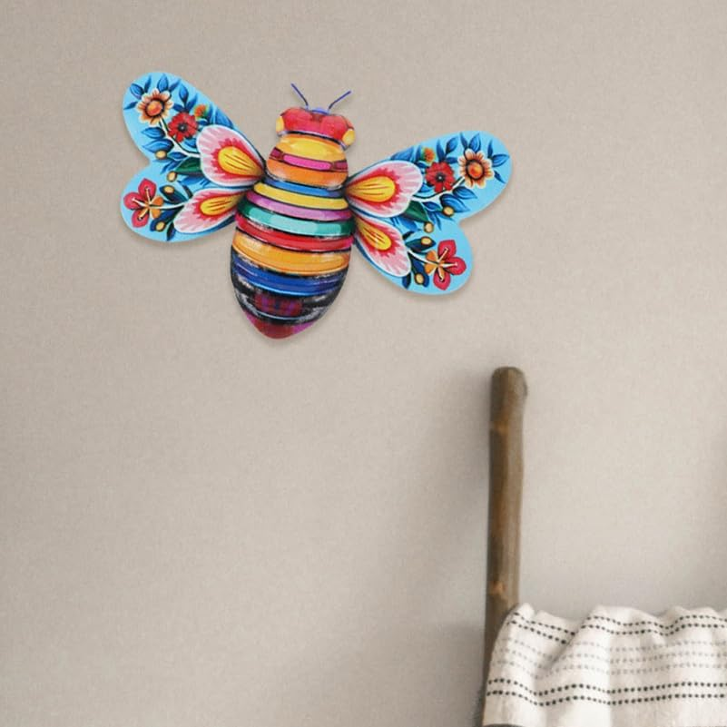 HOLIDYOYO 2Pcs 3D Iron Metal Bee Pendant Wall Art for Home Decor Vibrant Bee Wall Decoration and Statue for Indoor and Outdoor Spaces Unique image number 1