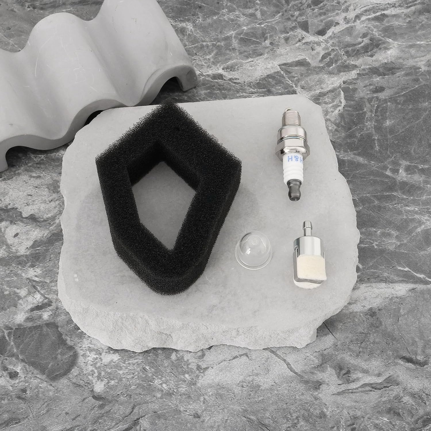 YINETTECH 1Set Mower Air Filter with Spark Plug Primer Bulb Replacement Part Compatible with 17211-Z0Z-000 17211Z0Z000 Compatible with Honda GX35 GX35NT HHT35S 35Cc 4 Stroke 1.3 HP Small Engine image number 1