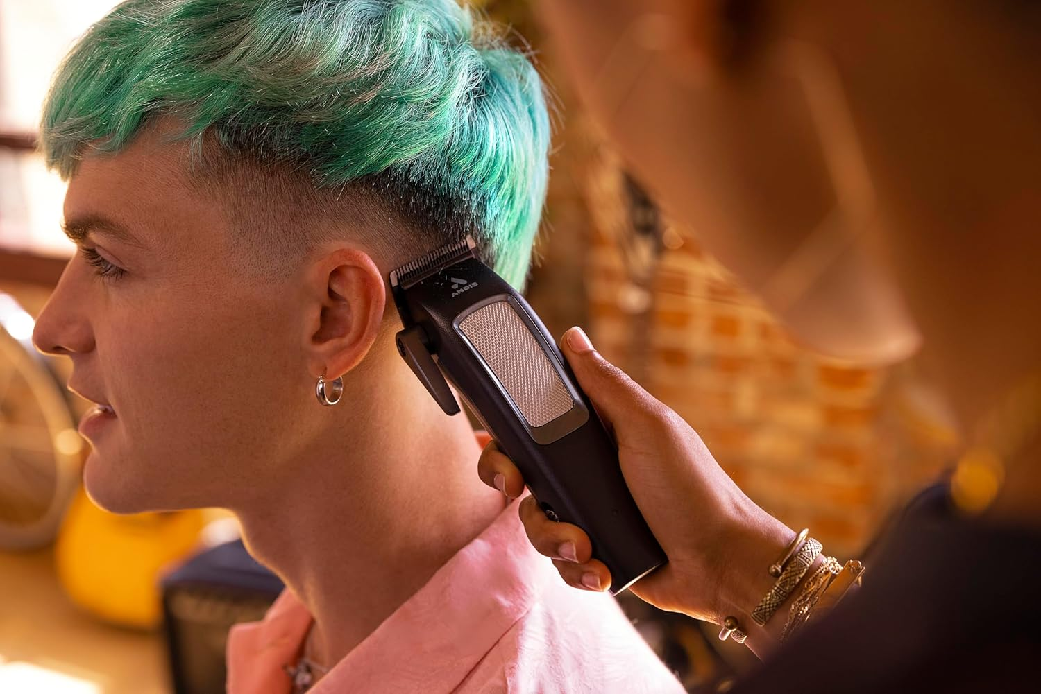 Andis 560585 Incred Lithium-Ion Cordless Clipper Set - Multicolor image number 1