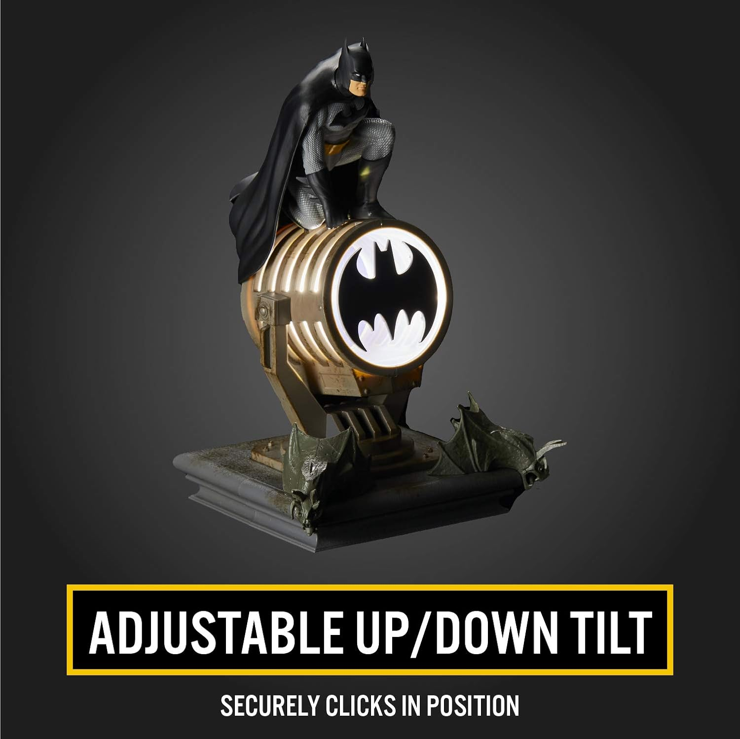 Paladone Batman Figurine Light - Officially Licensed DC Super Heroes Decor and Gift, Collectible Display Lamp Must Have for DC Comic Fans, USB Powered 27&rdquo; LED Light image number 3