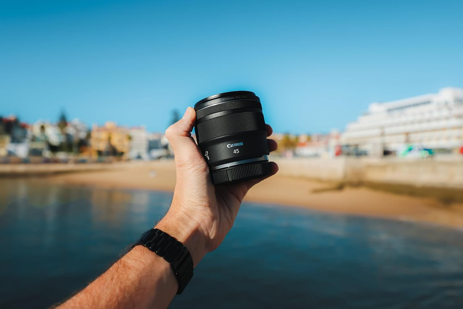 Canon RF4512STM RF 45Mm F/1.2 STM Camera Lens image number 2