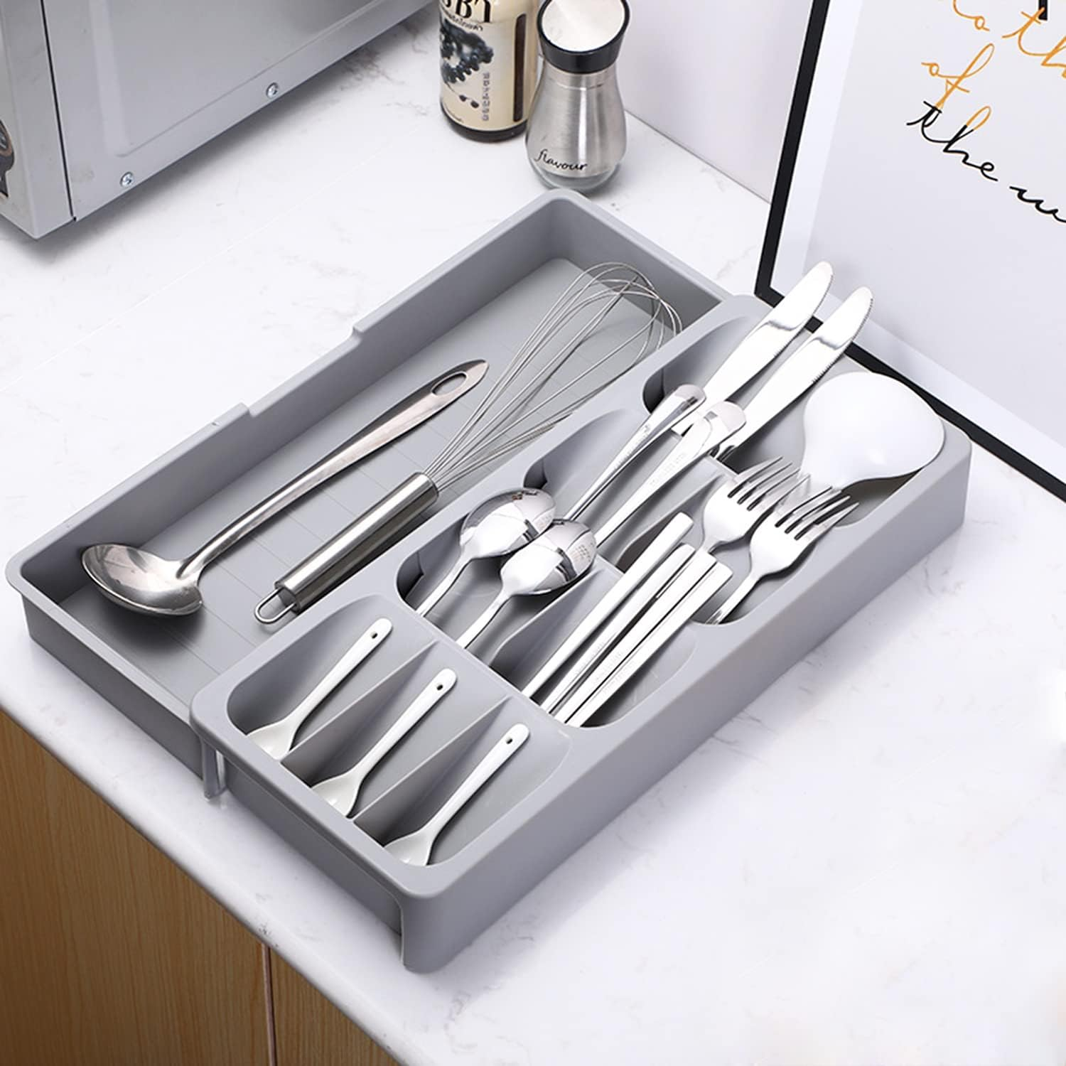 FOREVERIE Extendable Kitchen Utensils Drawer Storage Organiser, 5 Compartments Deep Cutlery Tray Holder for Silverware, Flatware, Knives, Spoons and Forks, Grey