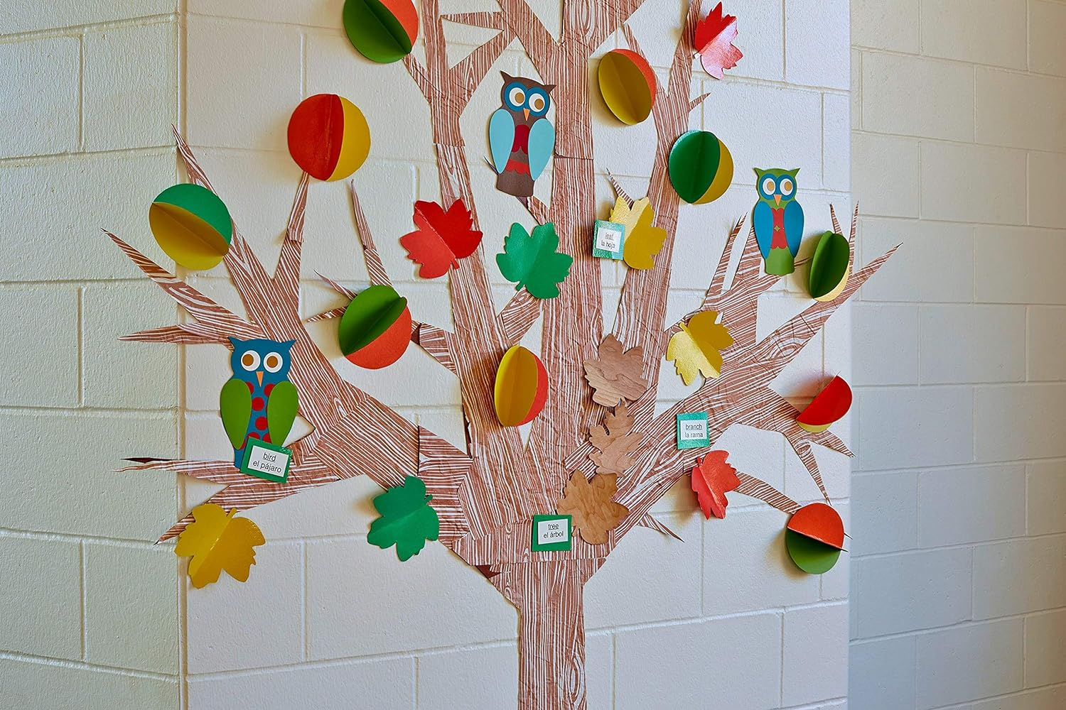 Scotch Restickable Mounting Tabs 2.5Cm X 2.5Cm R100 (Pack of 18)