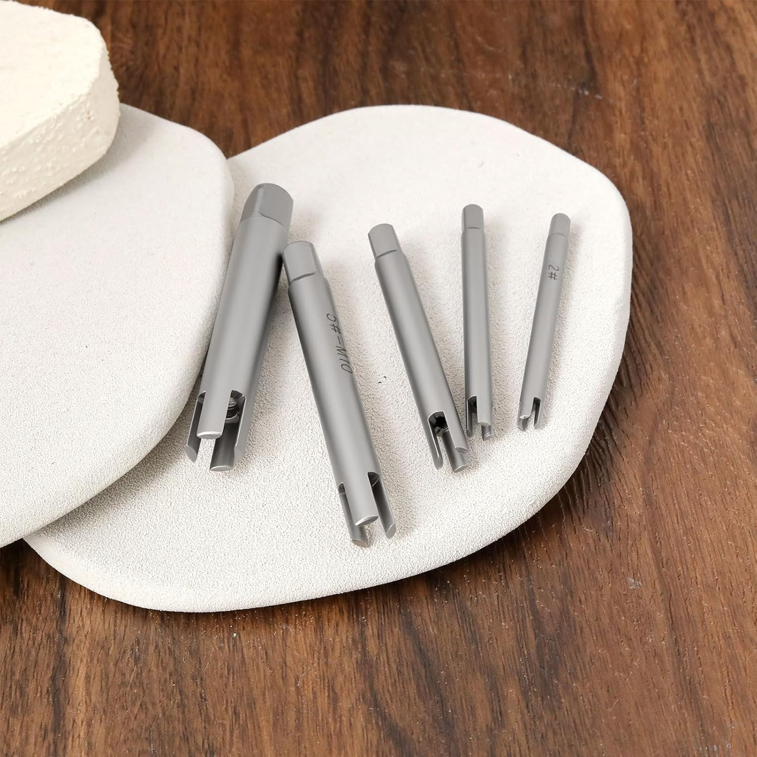 Emagtech 5Pcs 3/4 Tap Thread Remover M5-M12 Alloy Carbon Steel for Hand Tools and Workshop Equipment image number 3