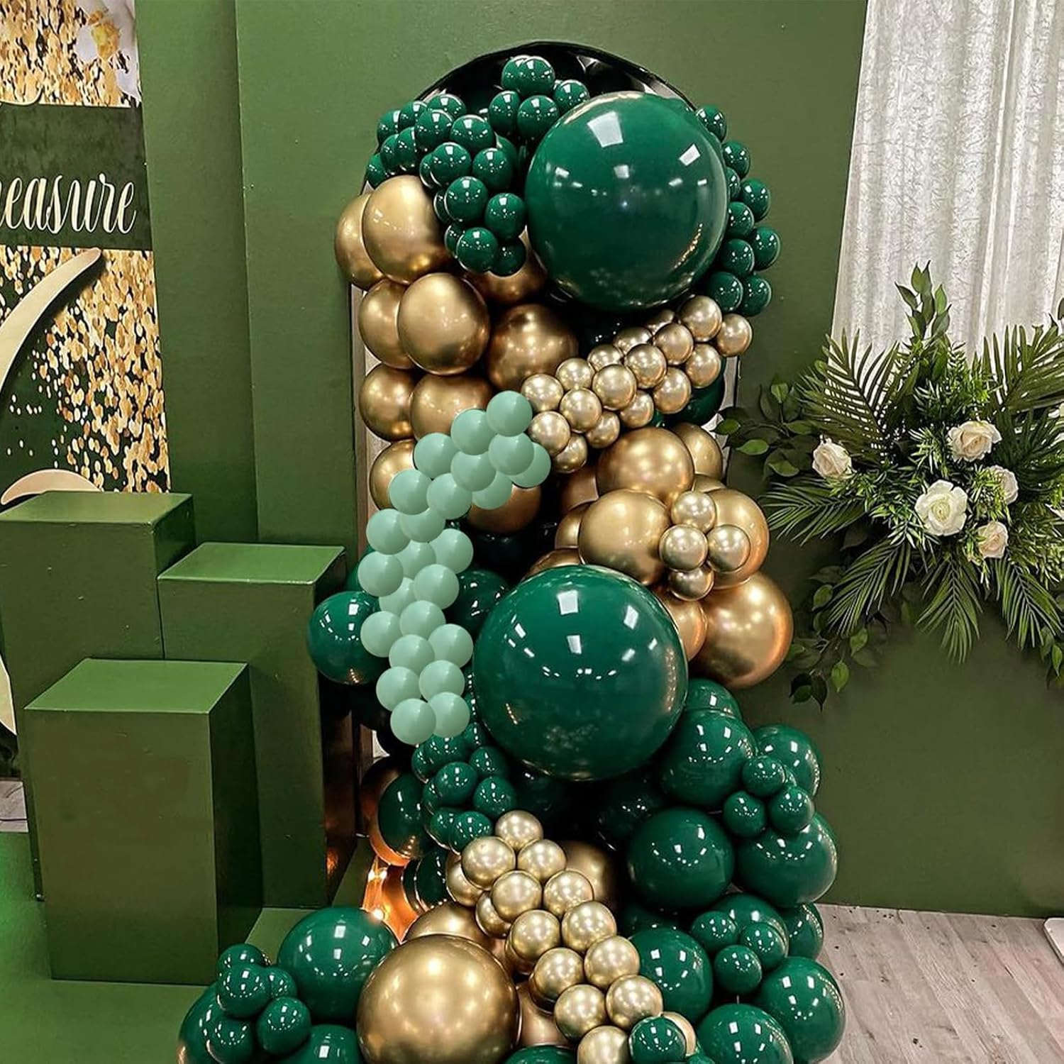 Dark Green Balloon Arch Kit,126Pcs Green Gold Balloon Arch Garland Kit with Sage Green Balloons Gold Party Balloons for Birthday Party Decoration,Baby Shower Decorations,Jungle Safari Party Decoration image number 1