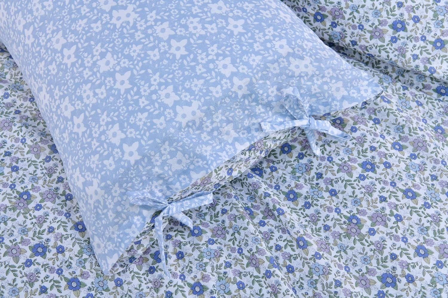 Sleepdown Ditsy Flowers Blue White Reverse Soft Easy Care Duvet Cover Quilt Bedding Set Pillowcase with Ties - Single (135Cm X 200Cm)