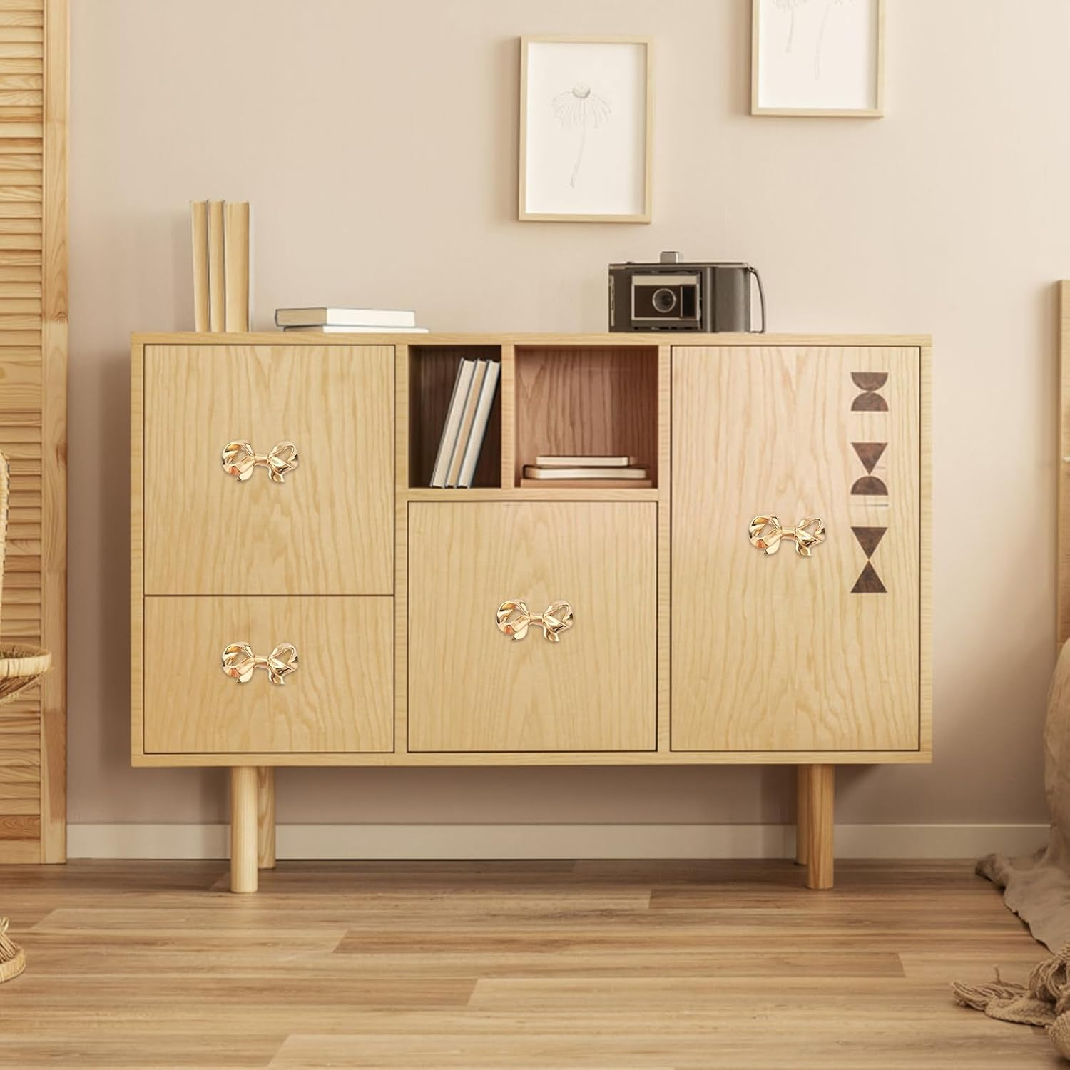 4Pcs Brass Bow Cabinet Knobs, Vintage Bow Gold Dresser Knobs Decorative Drawer Pull Handles for Cupboard Wardrobe Hardware Closet Home Kitchen (2 Styles) image number 2