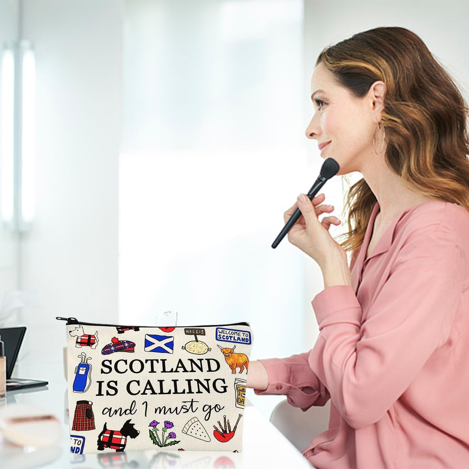 2-Piece Letter Printed Makeup Bag, Creative Cartoon Pattern, Personalised and Fashionable, Multifunctional Storage Bag for Women, Practical Outdoor Makeup Bag image number 1